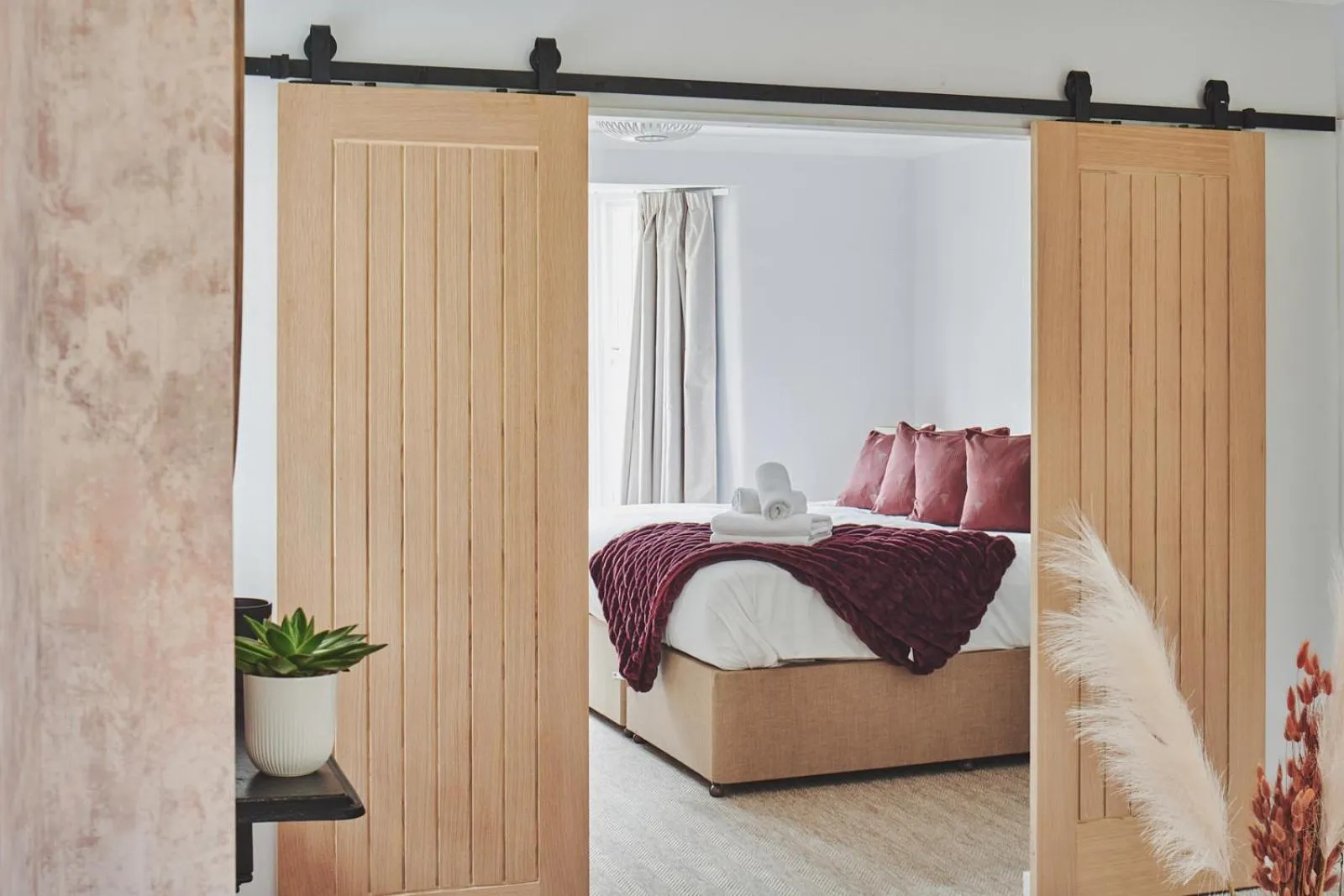 Bed in The Lansdowne Guest House