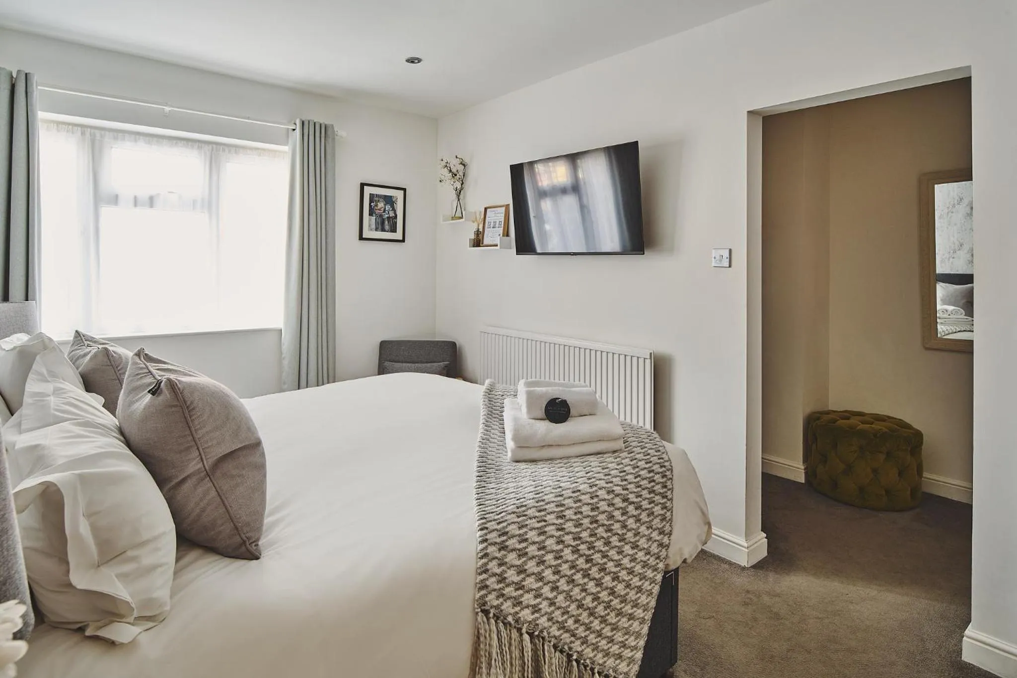 Bedroom in The Lansdowne Guest House