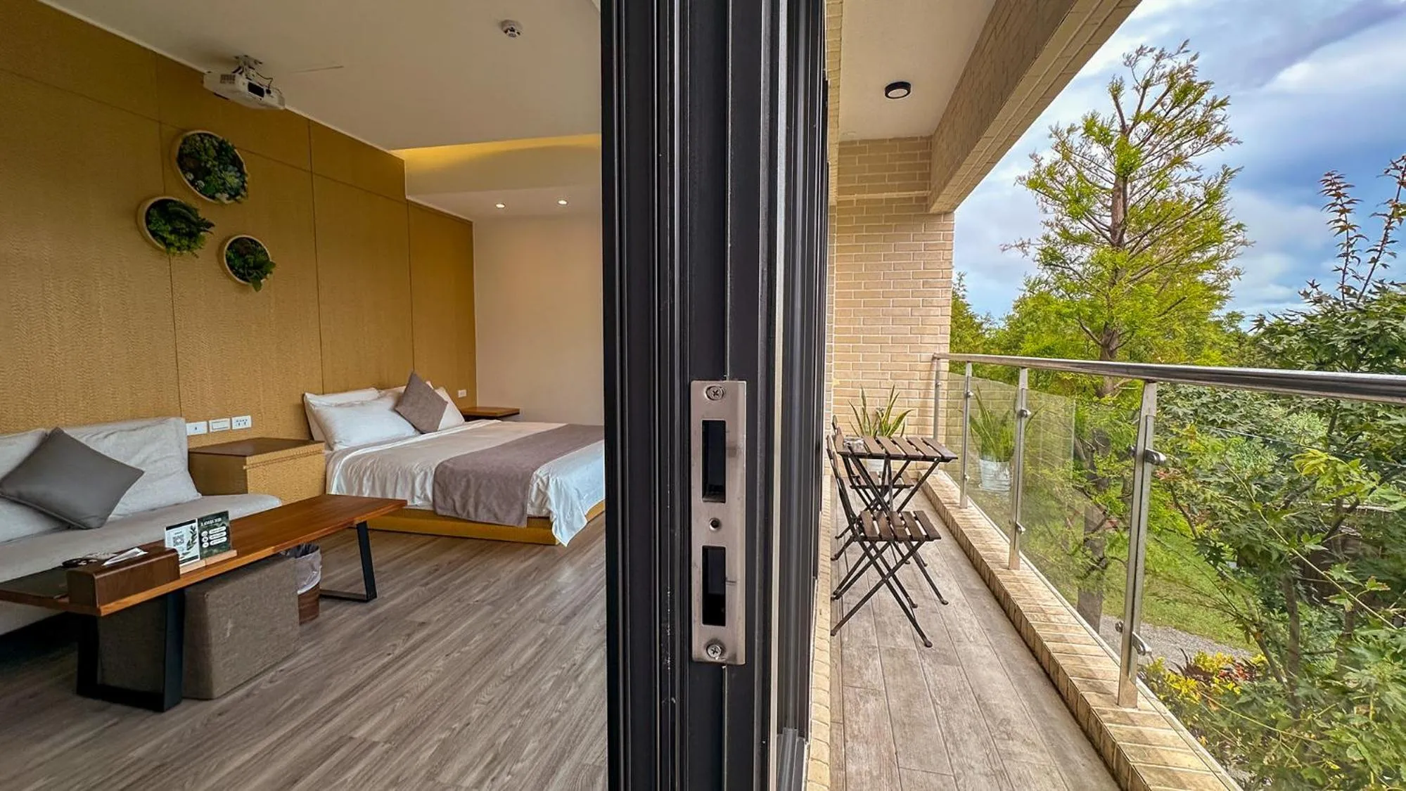 Balcony/Terrace, Bed in Villa LOHERB