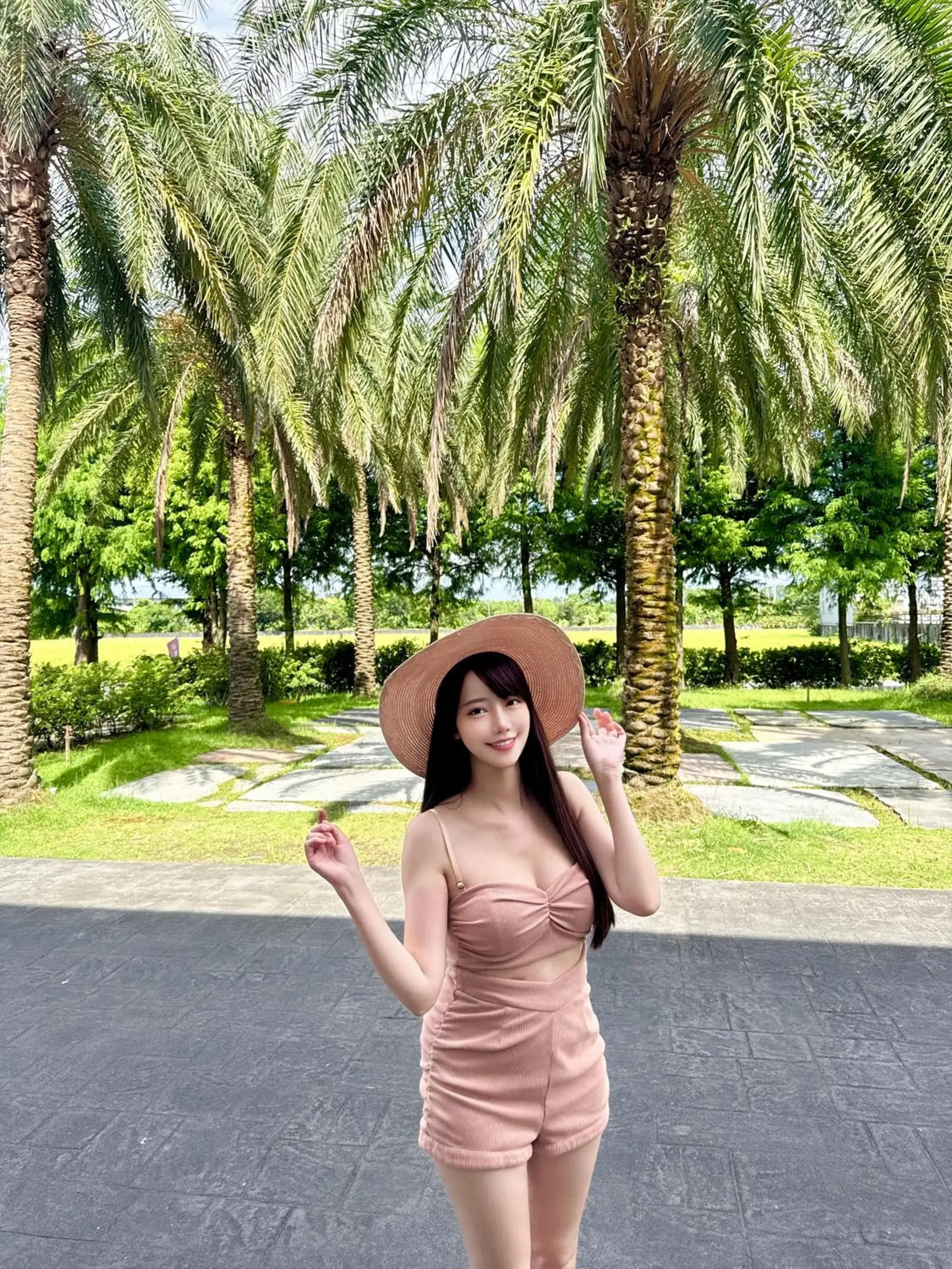 Garden view in Villa LOHERB Garden view in Villa LOHERB