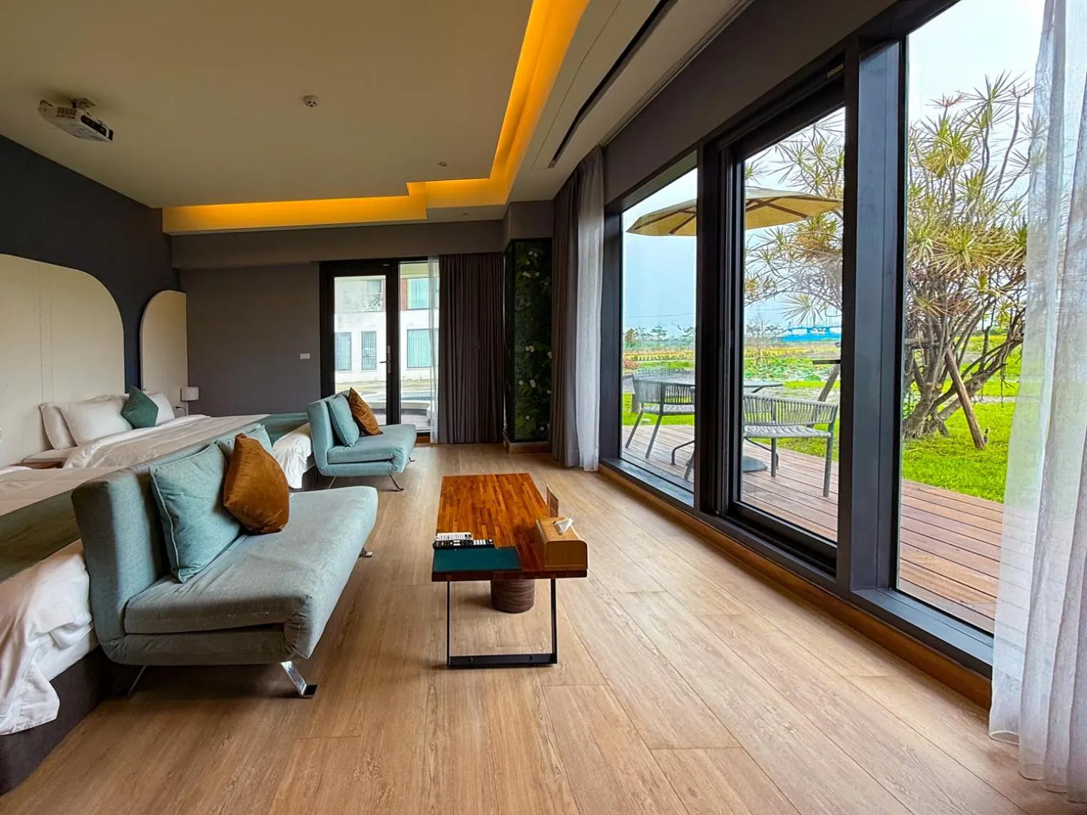 Photo of the whole room in Villa LOHERB