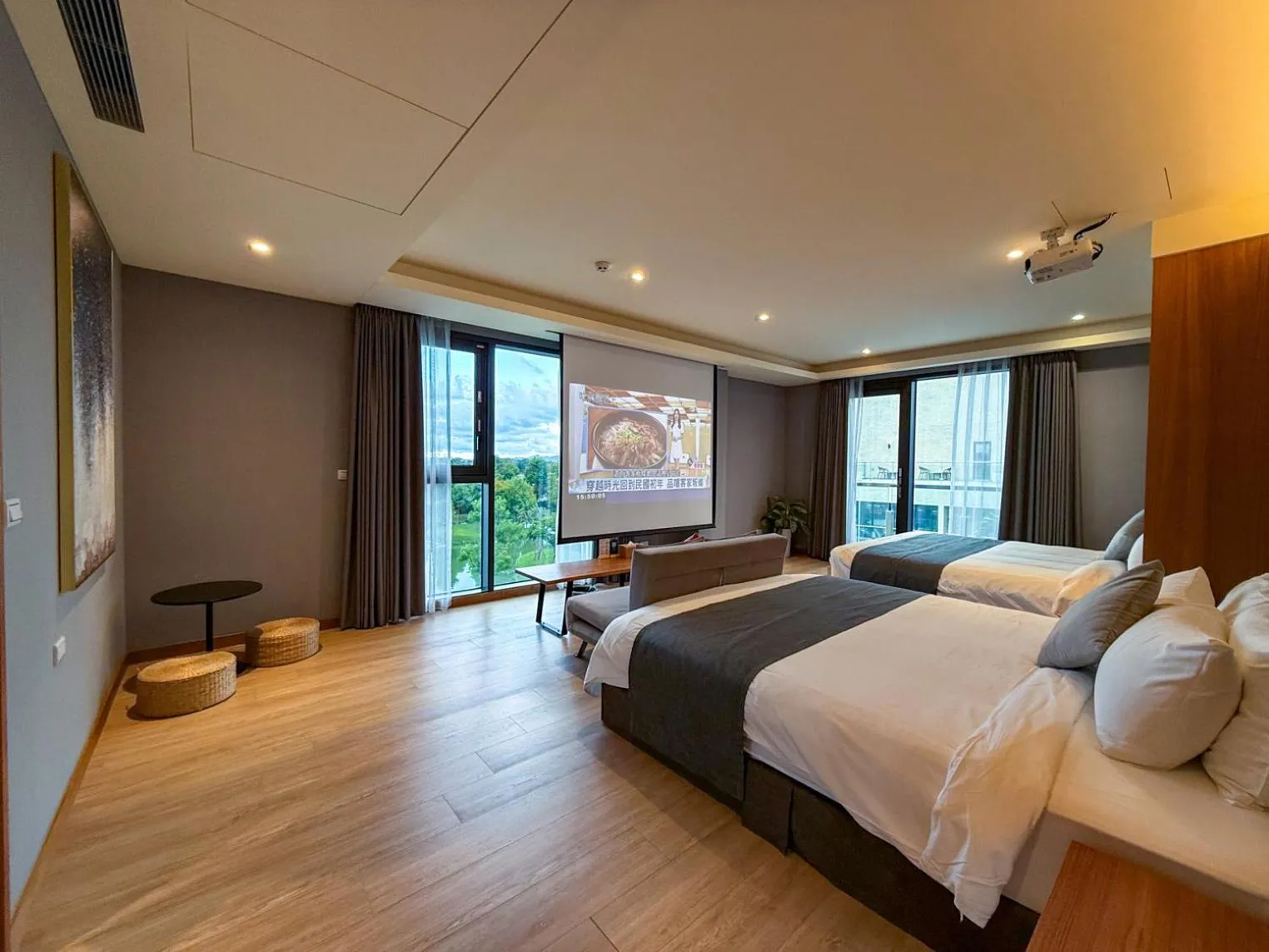 TV and multimedia, Bed in Villa LOHERB