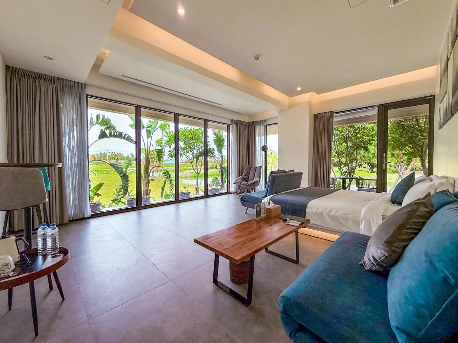 Photo of the whole room, Bed in Villa LOHERB