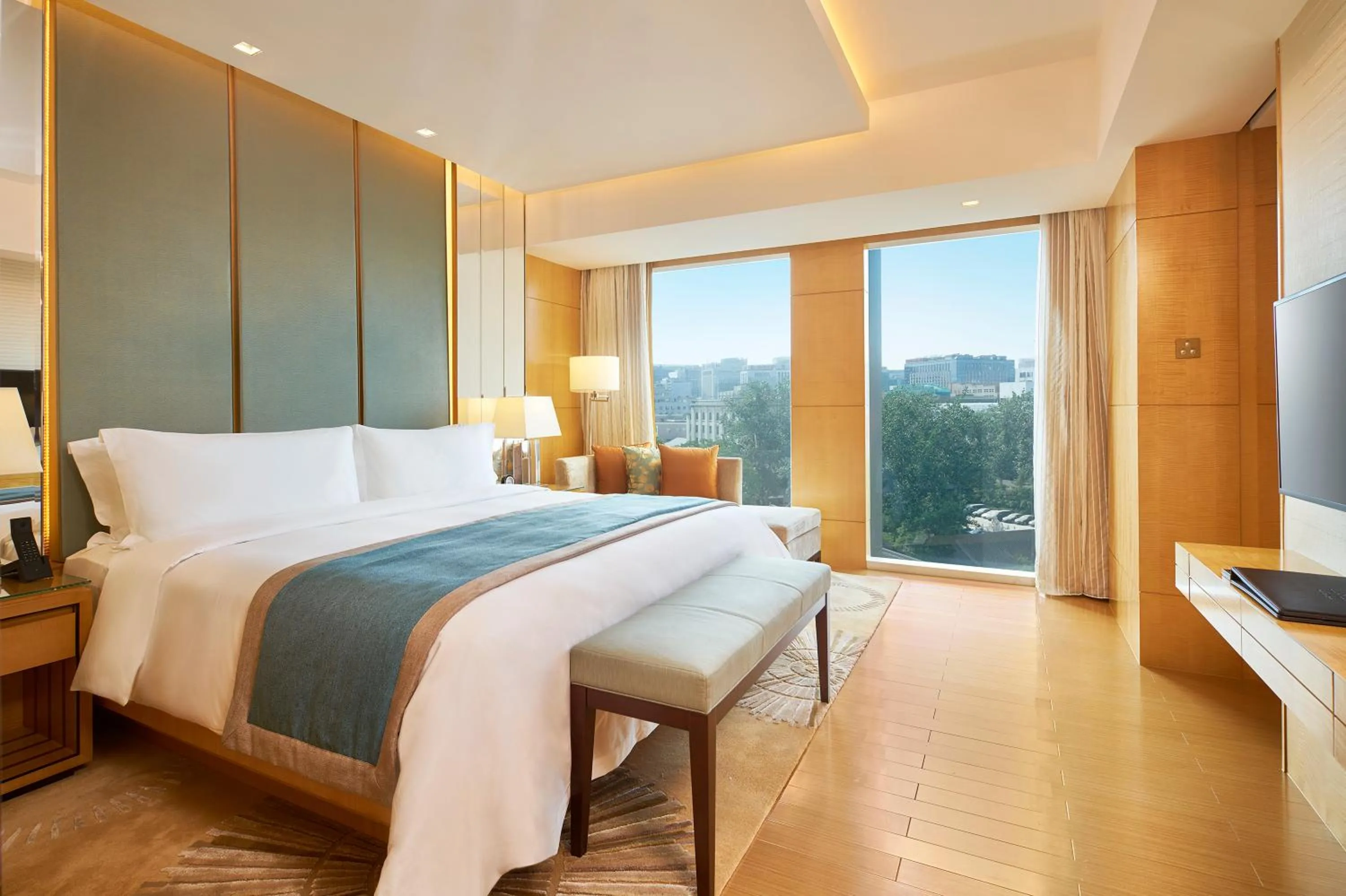 Photo of the whole room, Bed in Pan Pacific Beijing