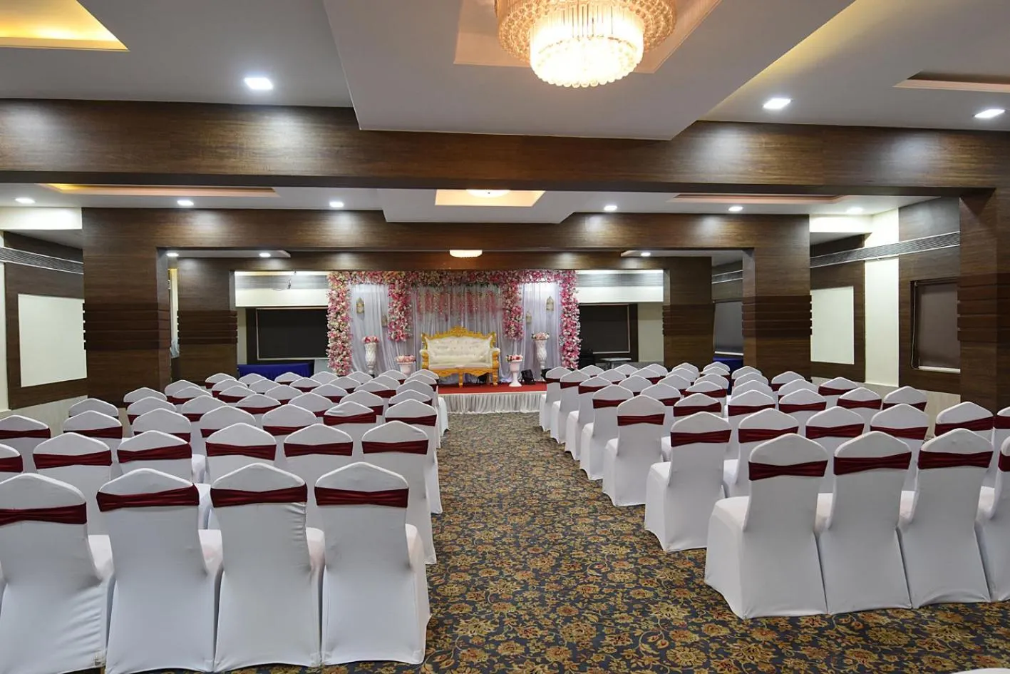 Banquet/Function facilities in Kyriad Hotel Pimpri