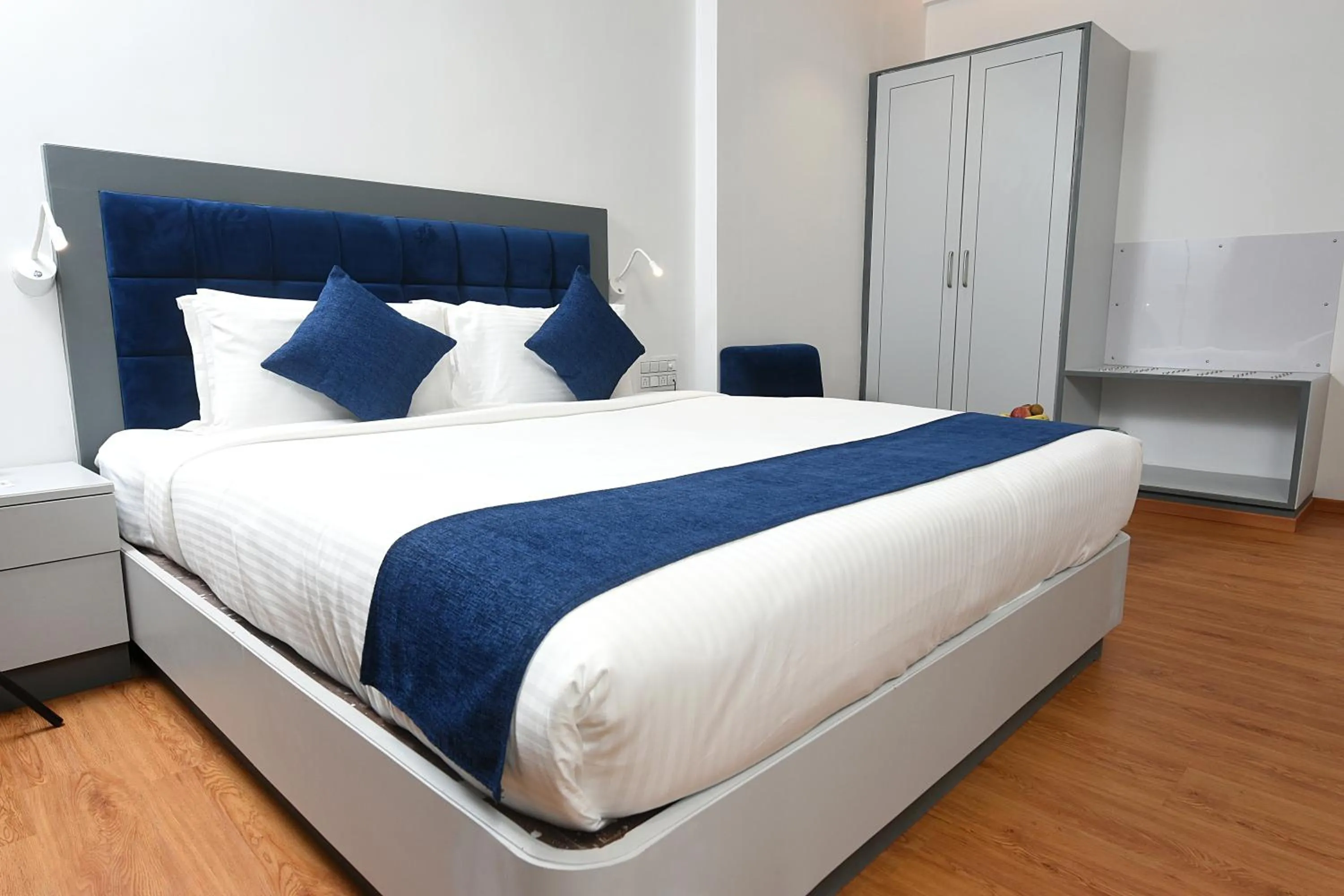 Bed in Kyriad Hotel Pimpri