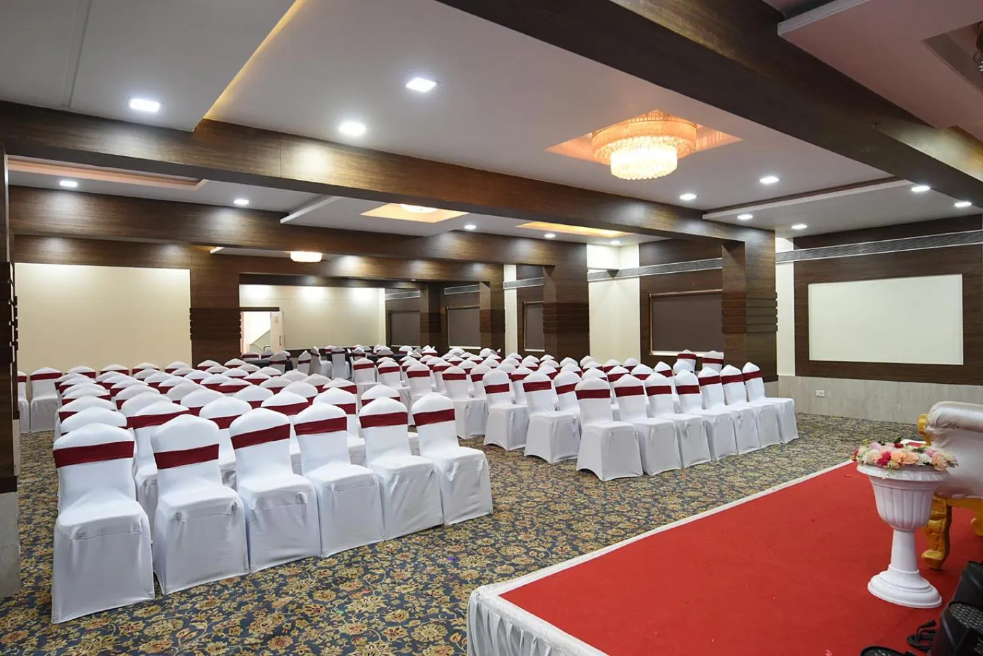 Banquet/Function facilities in Kyriad Hotel Pimpri