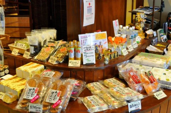 On-site shops in Shinano Sou