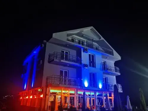 Sunrise Hotel & Camping Sunrise Hotel & Camping