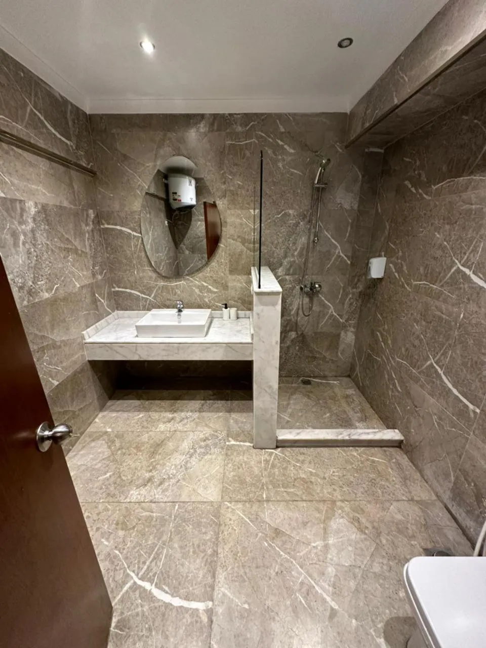 Bathroom in Nakhil Inn Residence