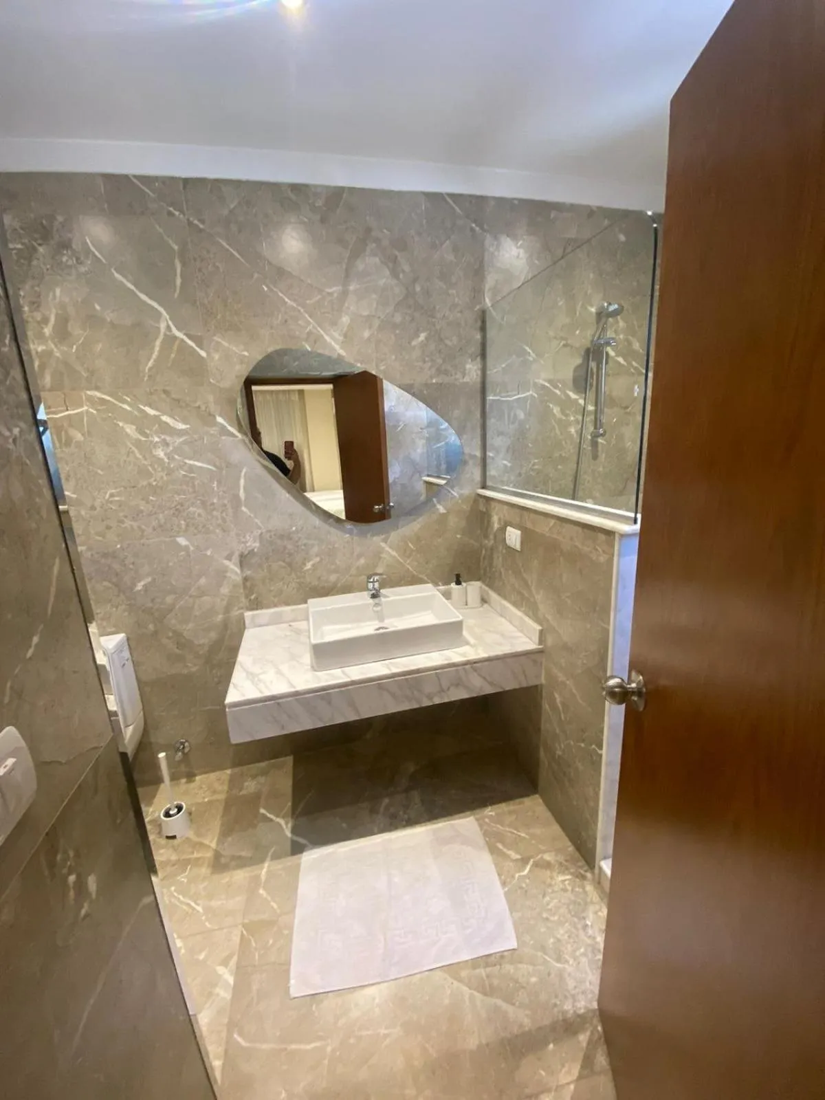 Bathroom in Nakhil Inn Residence