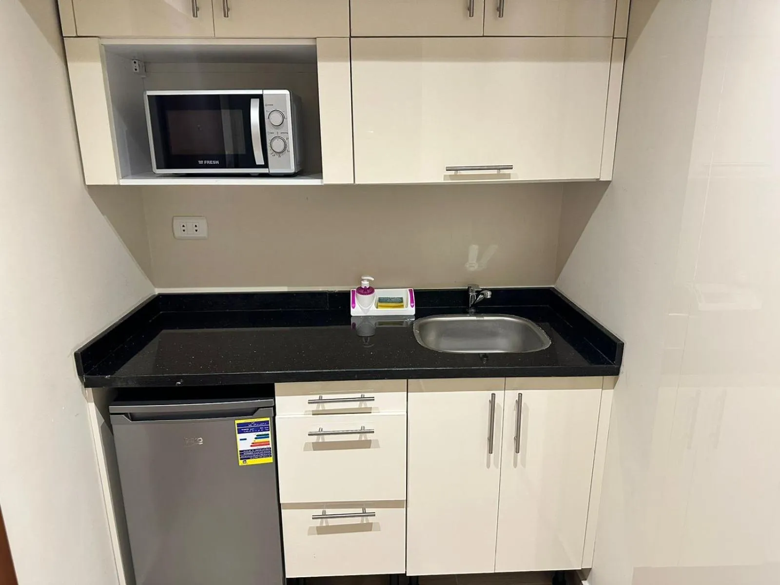 kitchen in Nakhil Inn Residence