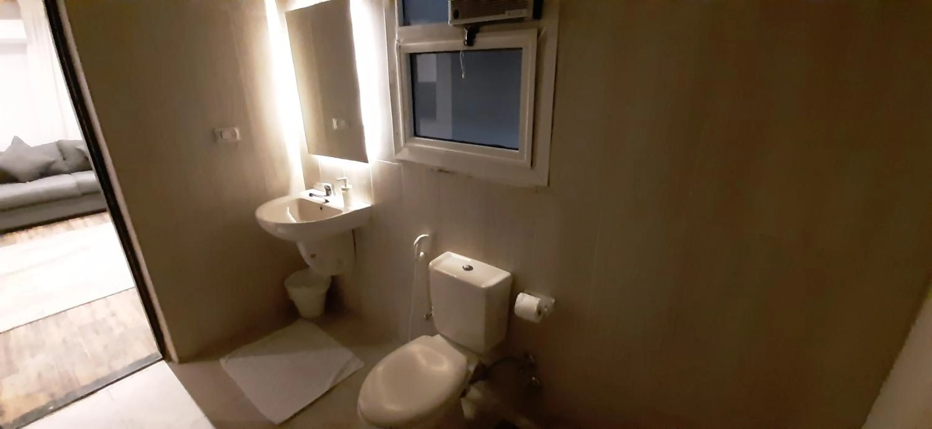 Bathroom in Nakhil Inn Residence