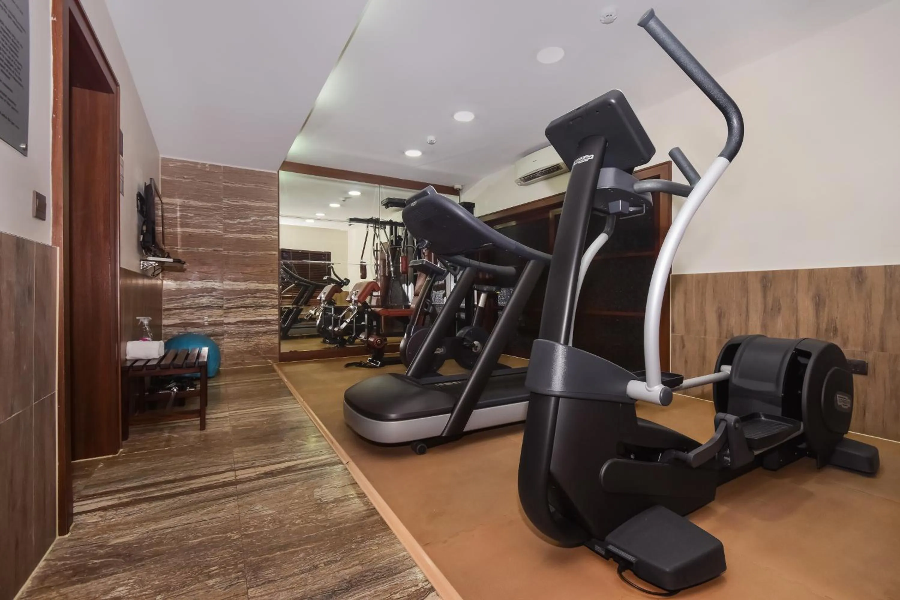 Fitness centre/facilities in BON Hotel Abuja