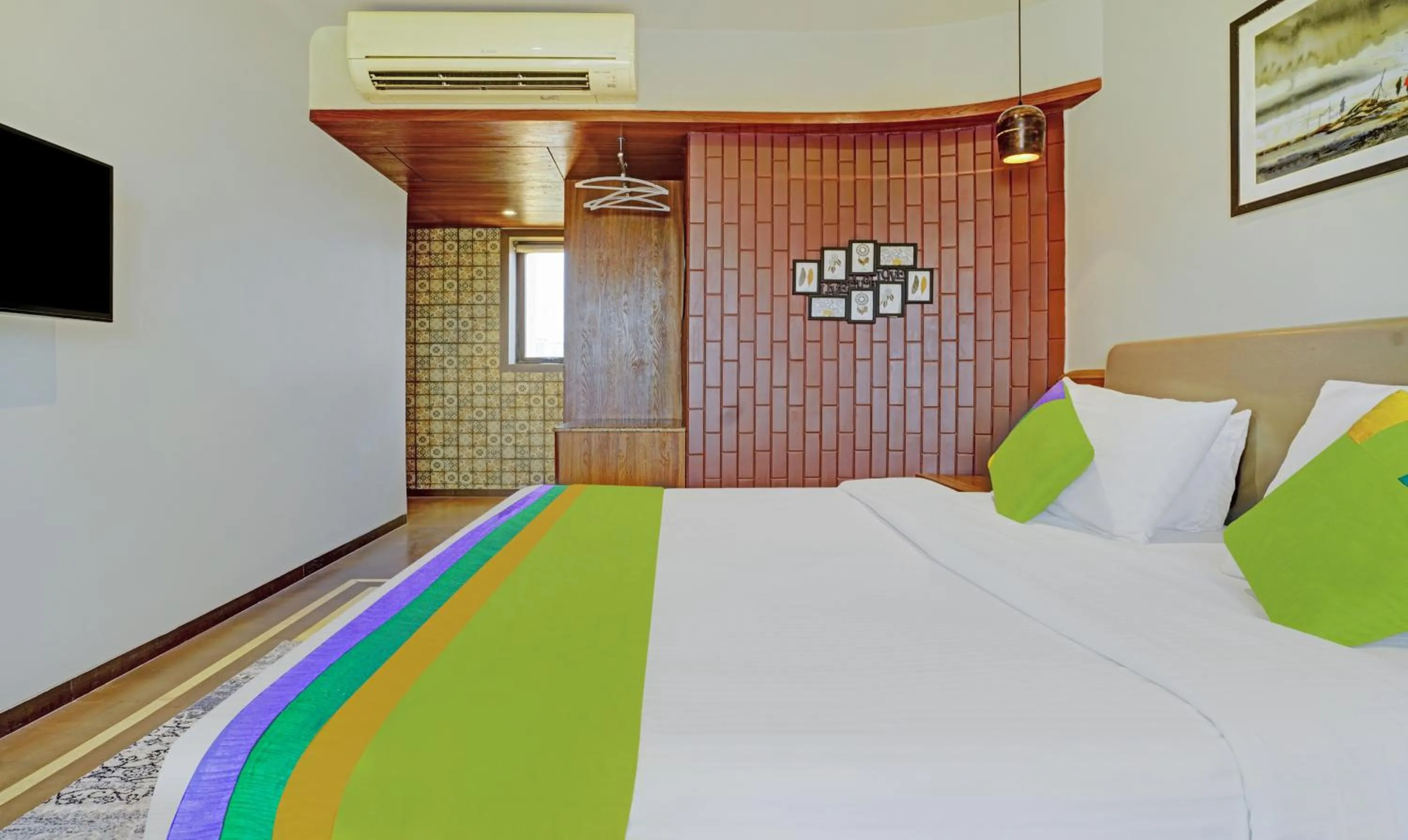 Bedroom, Bed in Treebo Olive Nest