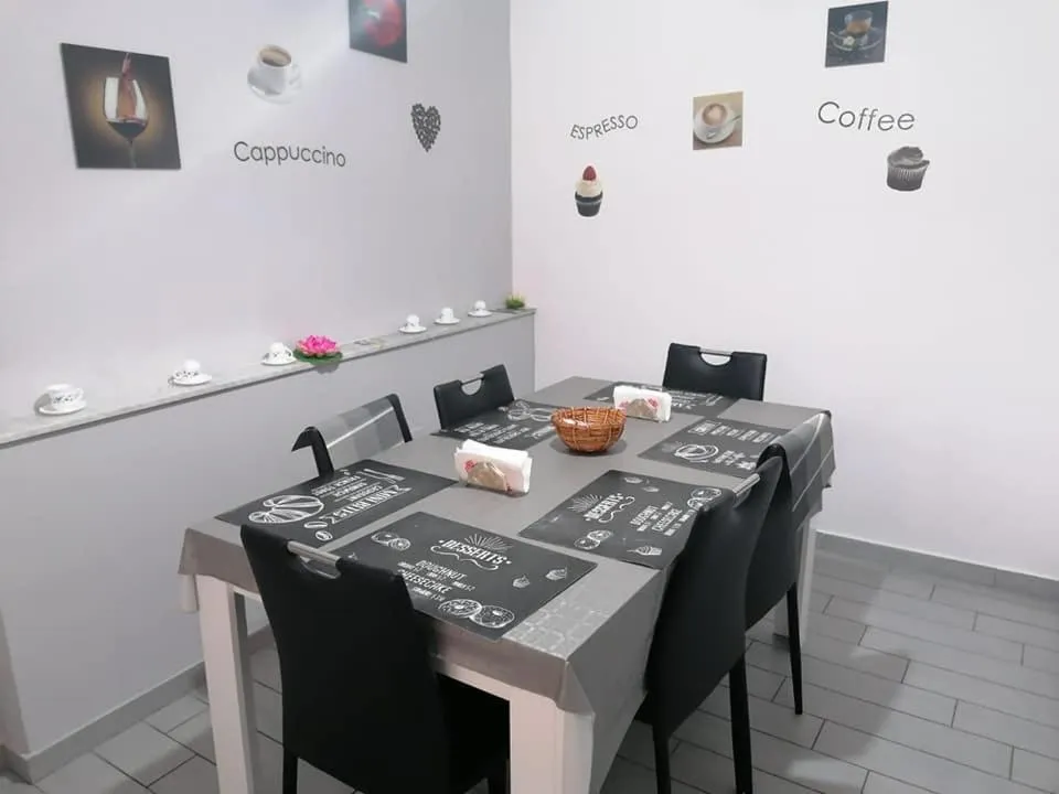 Dining area in Casa Normanna