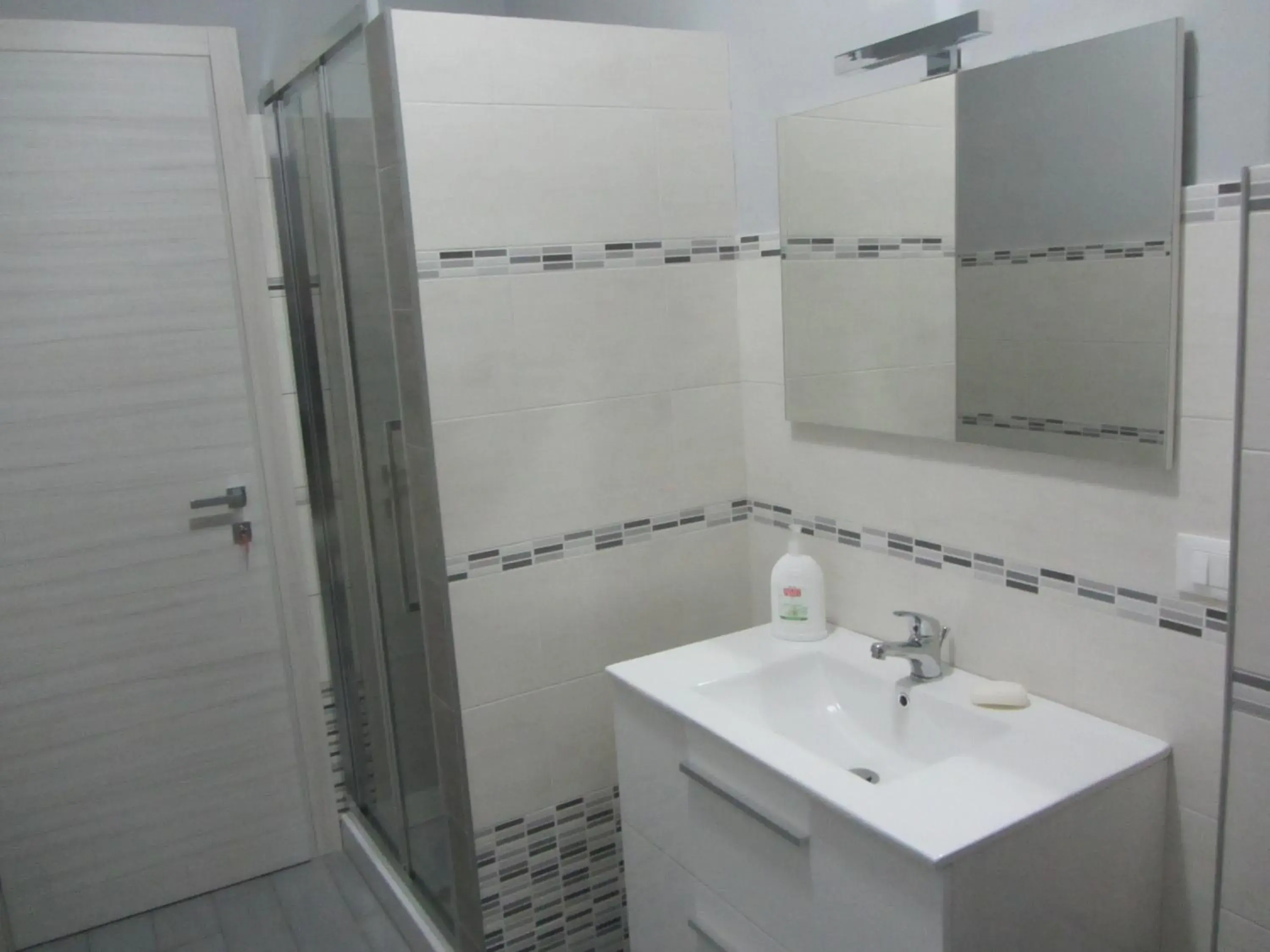 Double Room with Private External Bathroom - single occupancy in Casa Normanna Double Room with Private External Bathroom - single occupancy in Casa Normanna