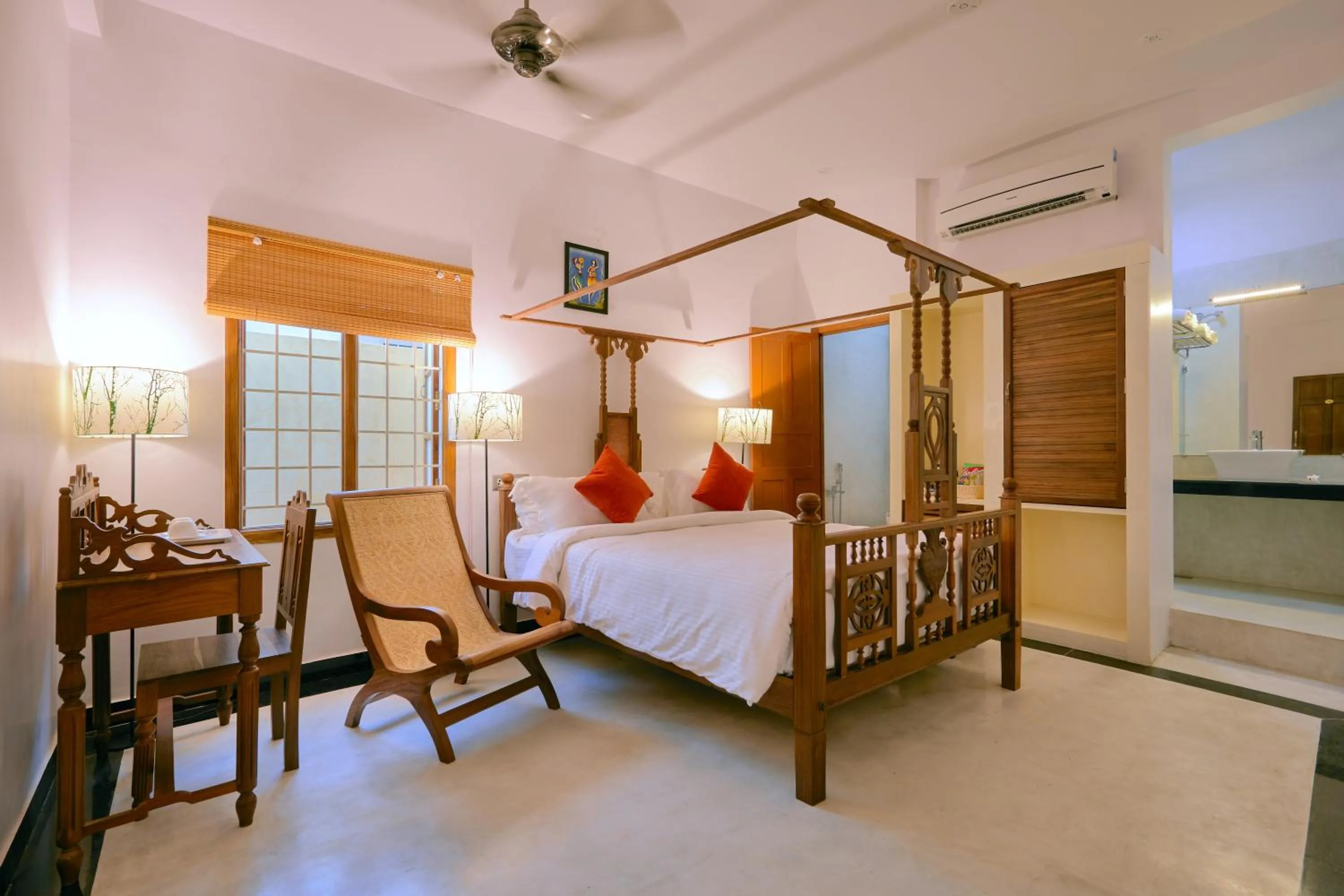 Photo of the whole room, Bed in Villa Krish