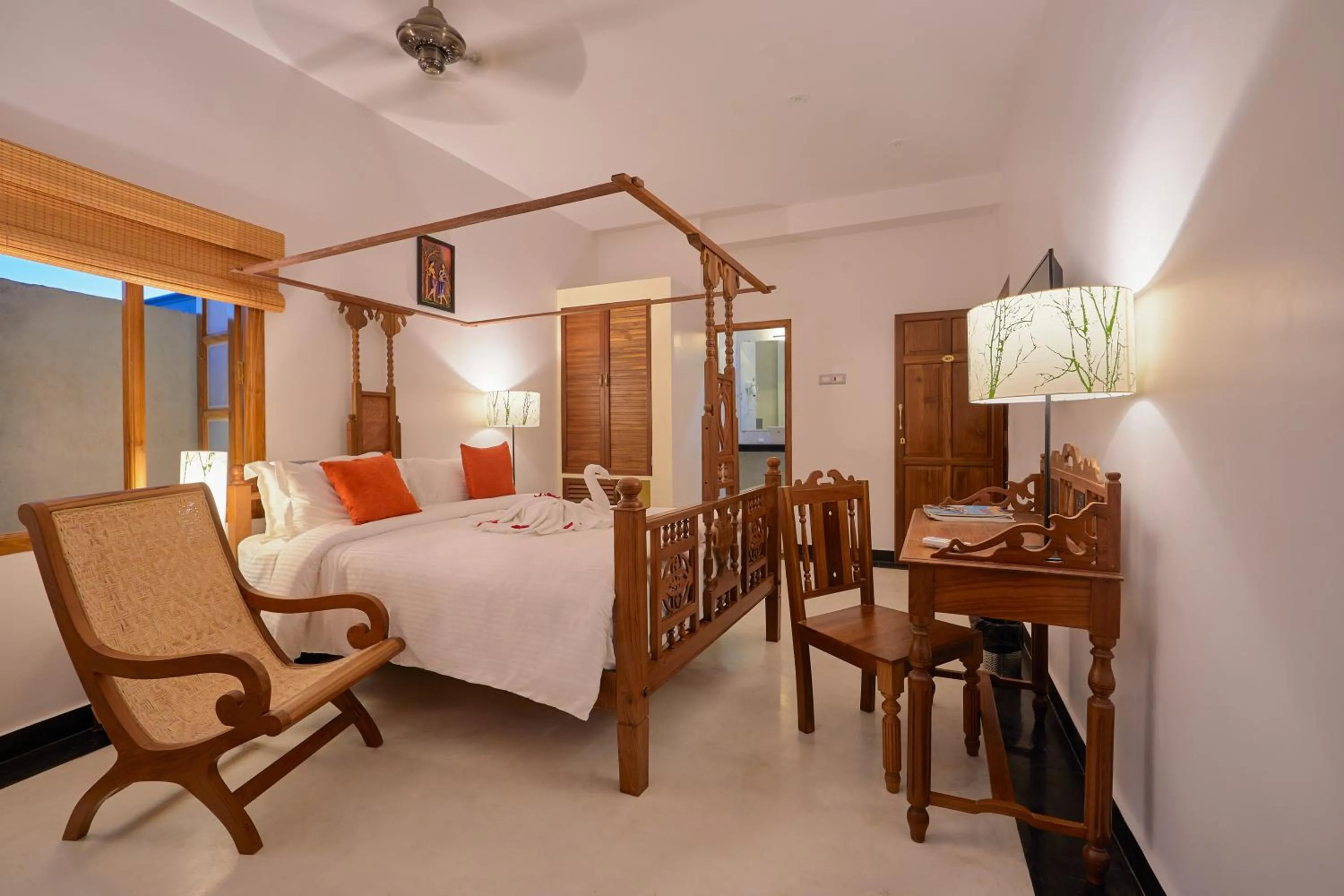 Photo of the whole room, Bed in Villa Krish