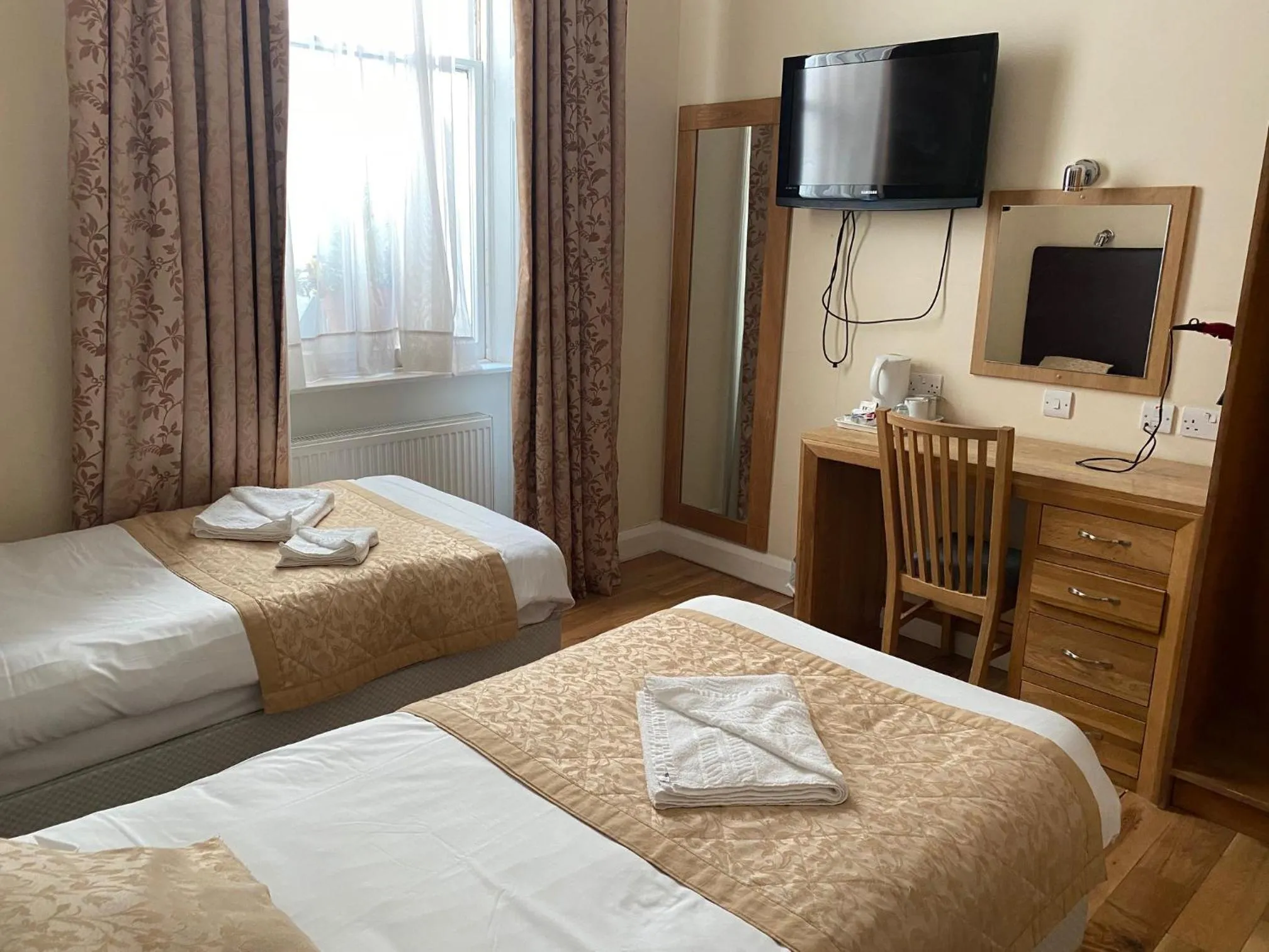 Bed in Belvedere Hotel