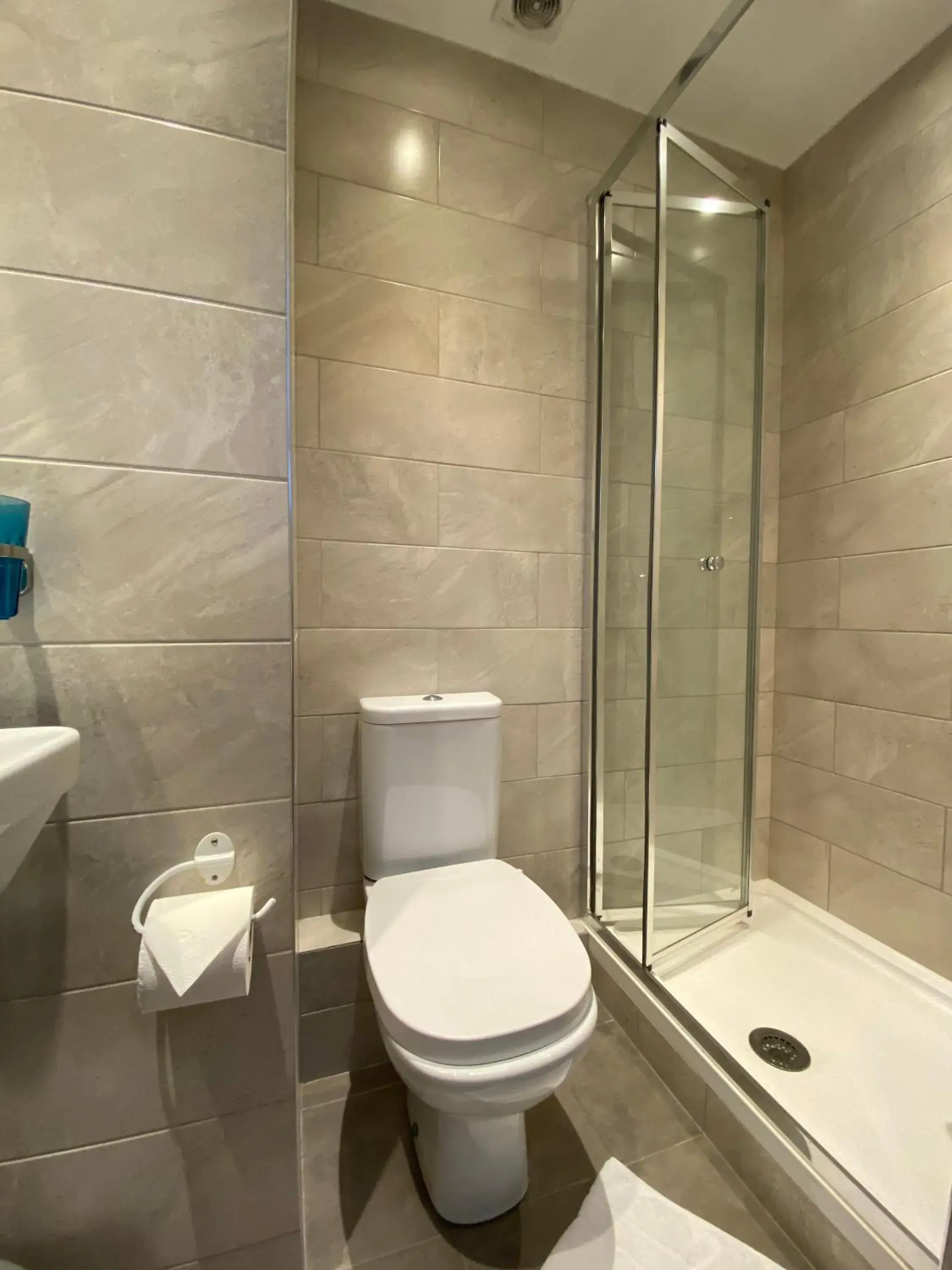 Single Room in Belvedere Hotel Single Room in Belvedere Hotel