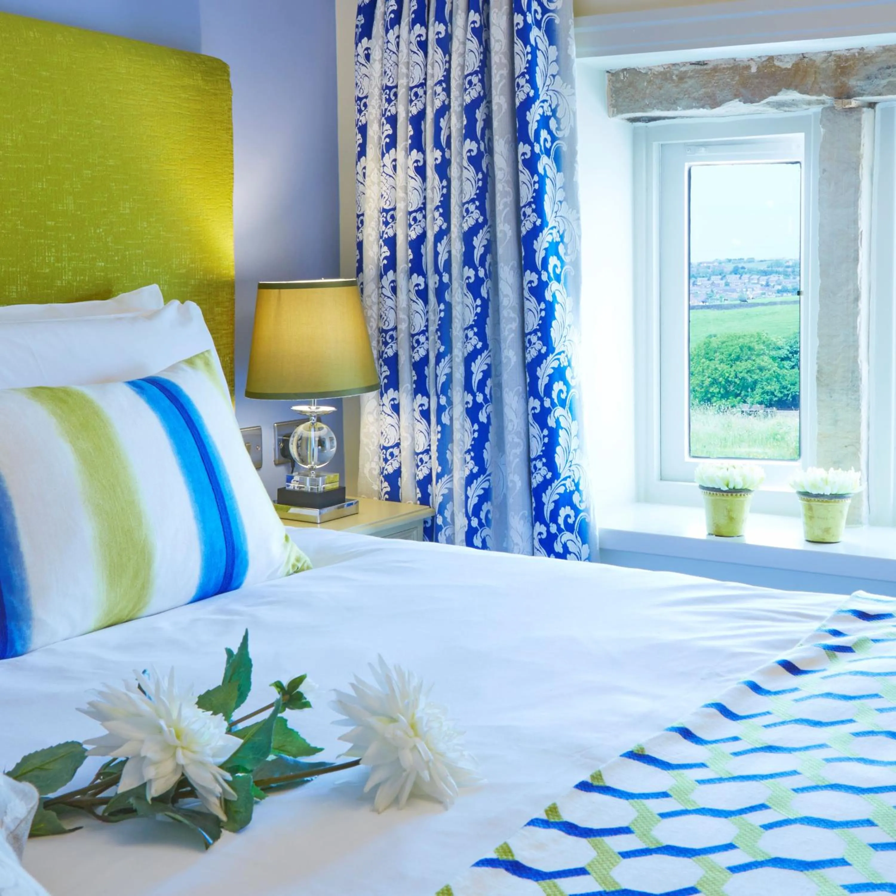 Bed in The White Hart at Lydgate