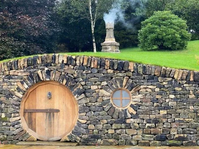 The White Hart at Lydgate