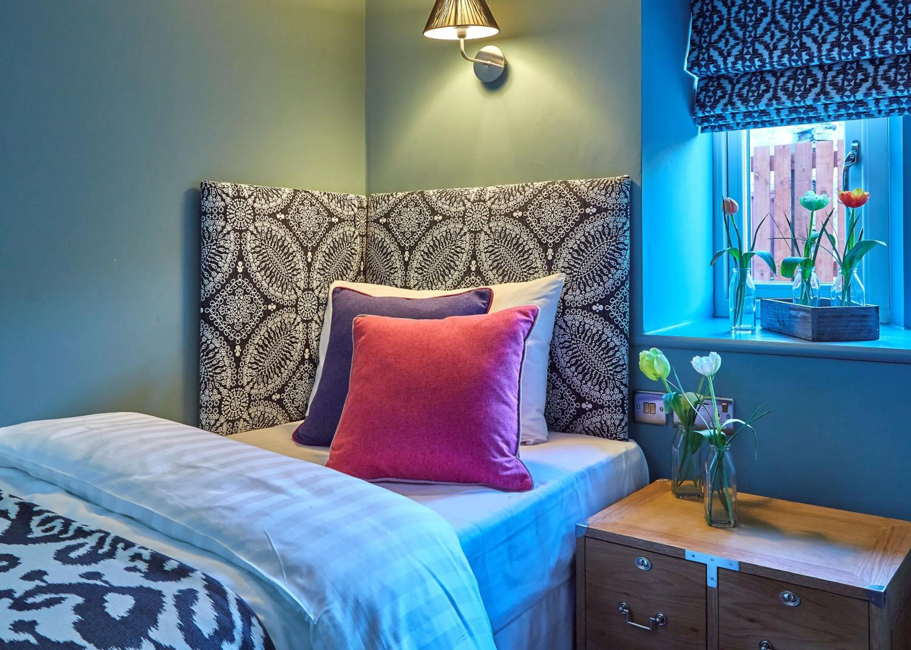 Bed in The White Hart at Lydgate