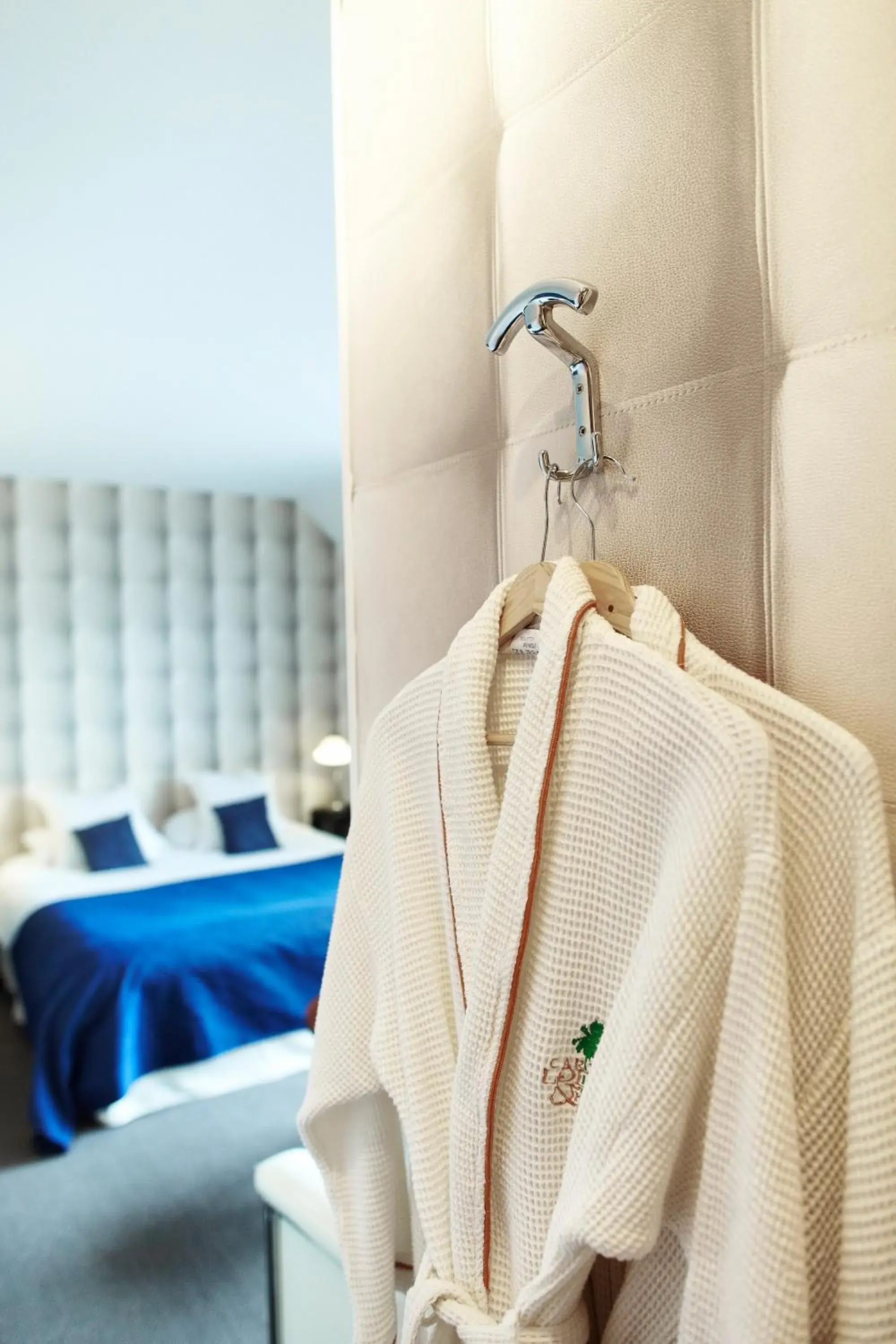 towels, Bed in Carnac Lodge Hotel & Spa towels, Bed in Carnac Lodge Hotel & Spa