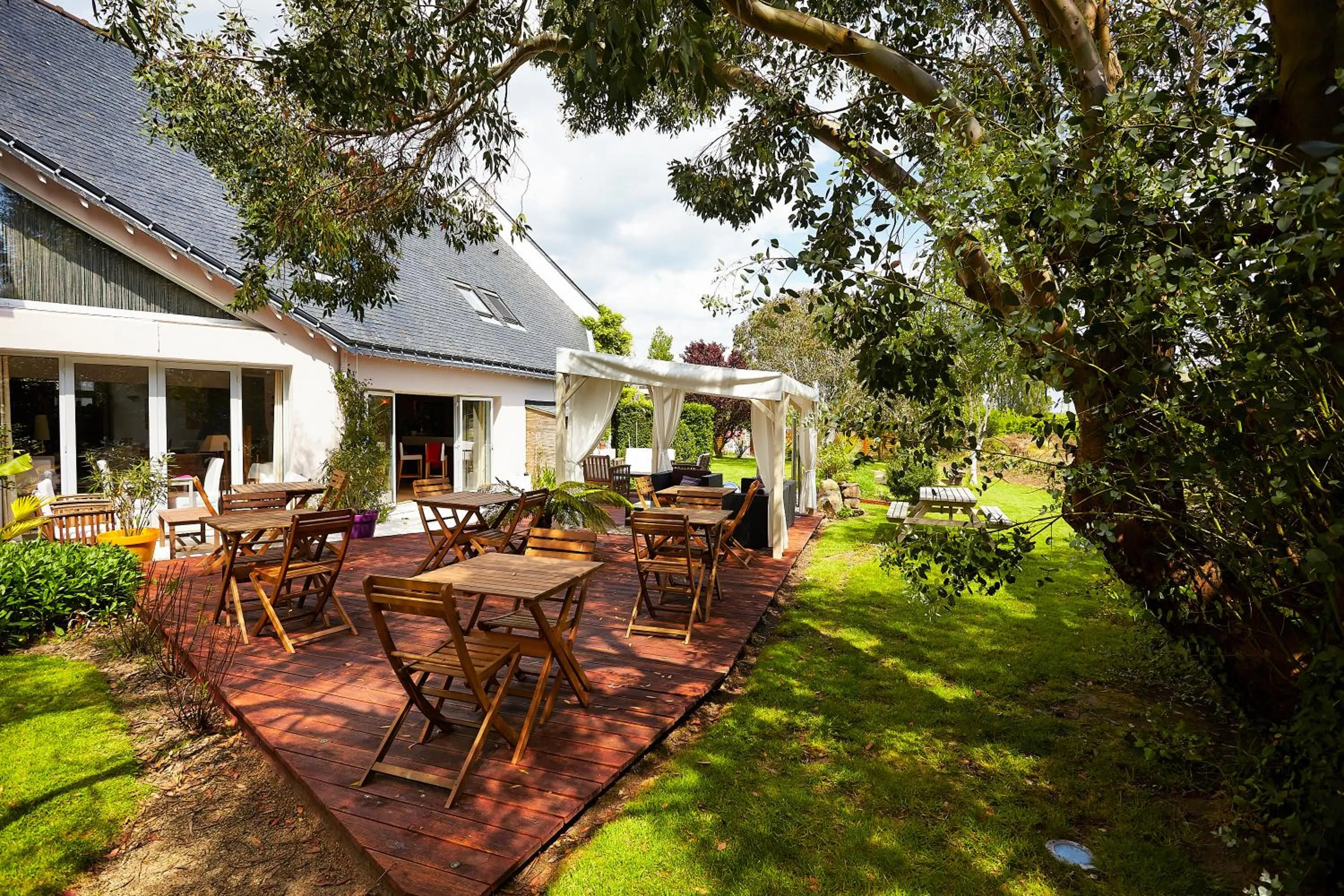 Balcony/Terrace in Carnac Lodge Hotel & Spa