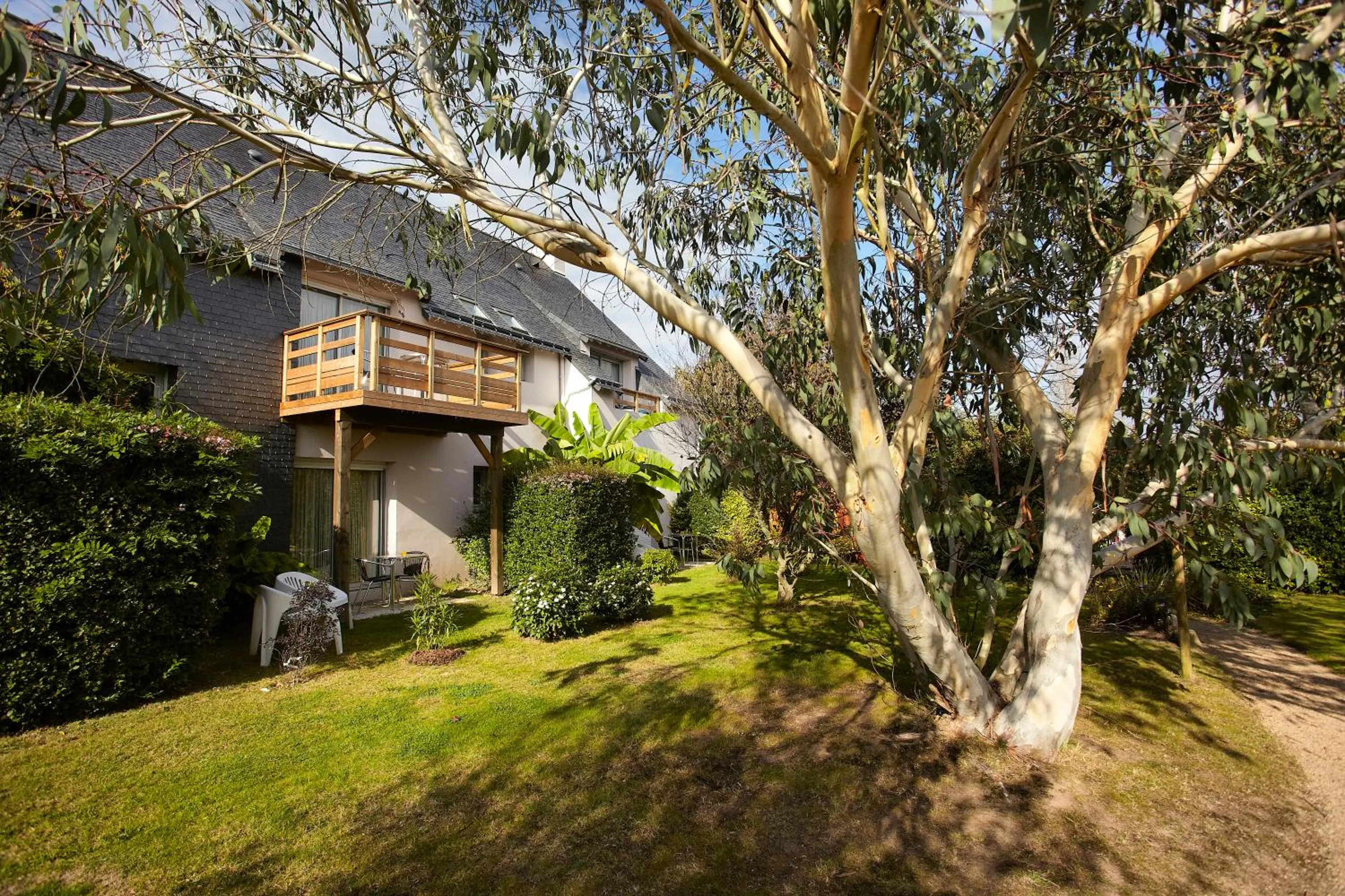 Garden in Carnac Lodge Hotel & Spa