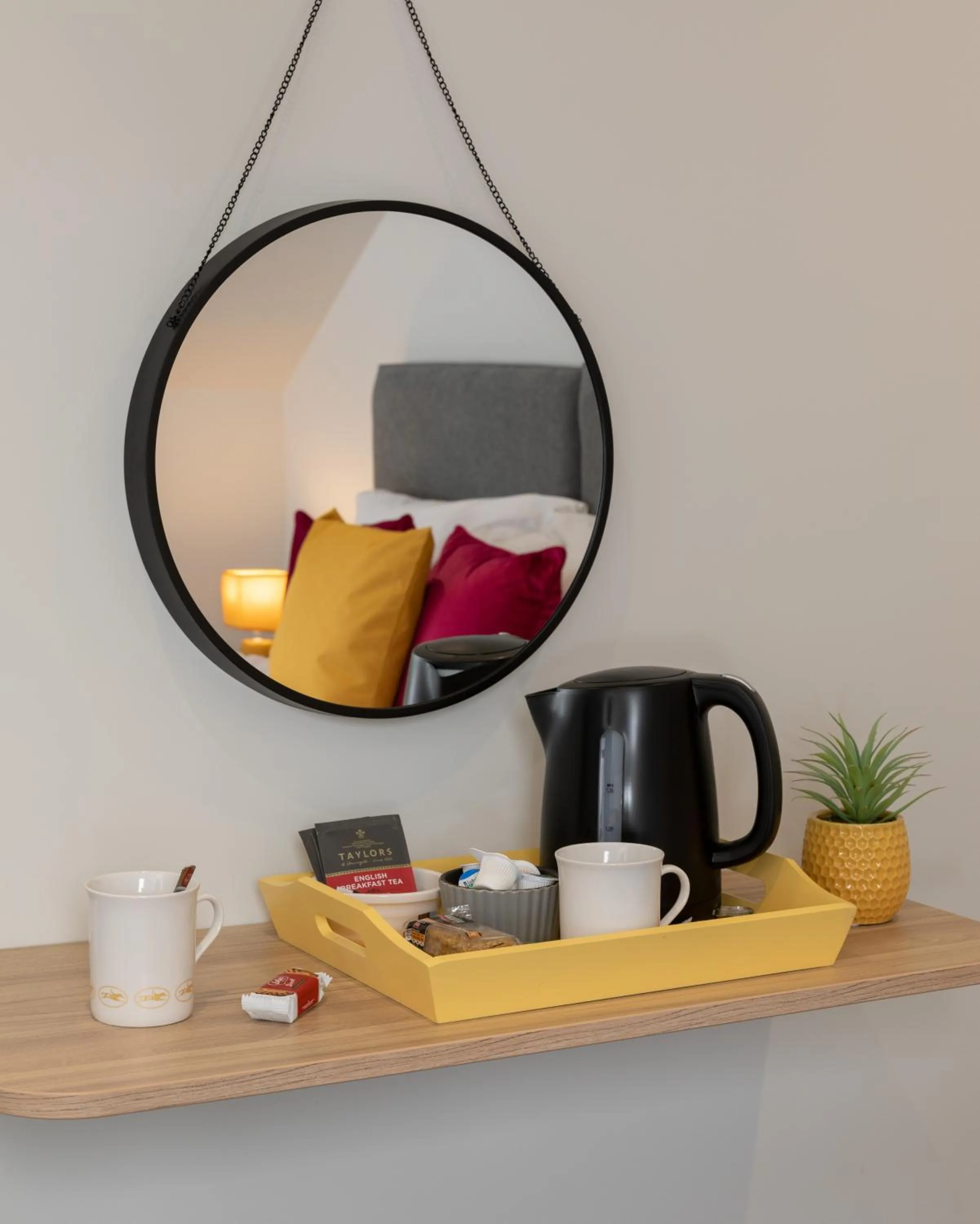 Coffee/tea facilities in Stableside Hostel at York Racecourse