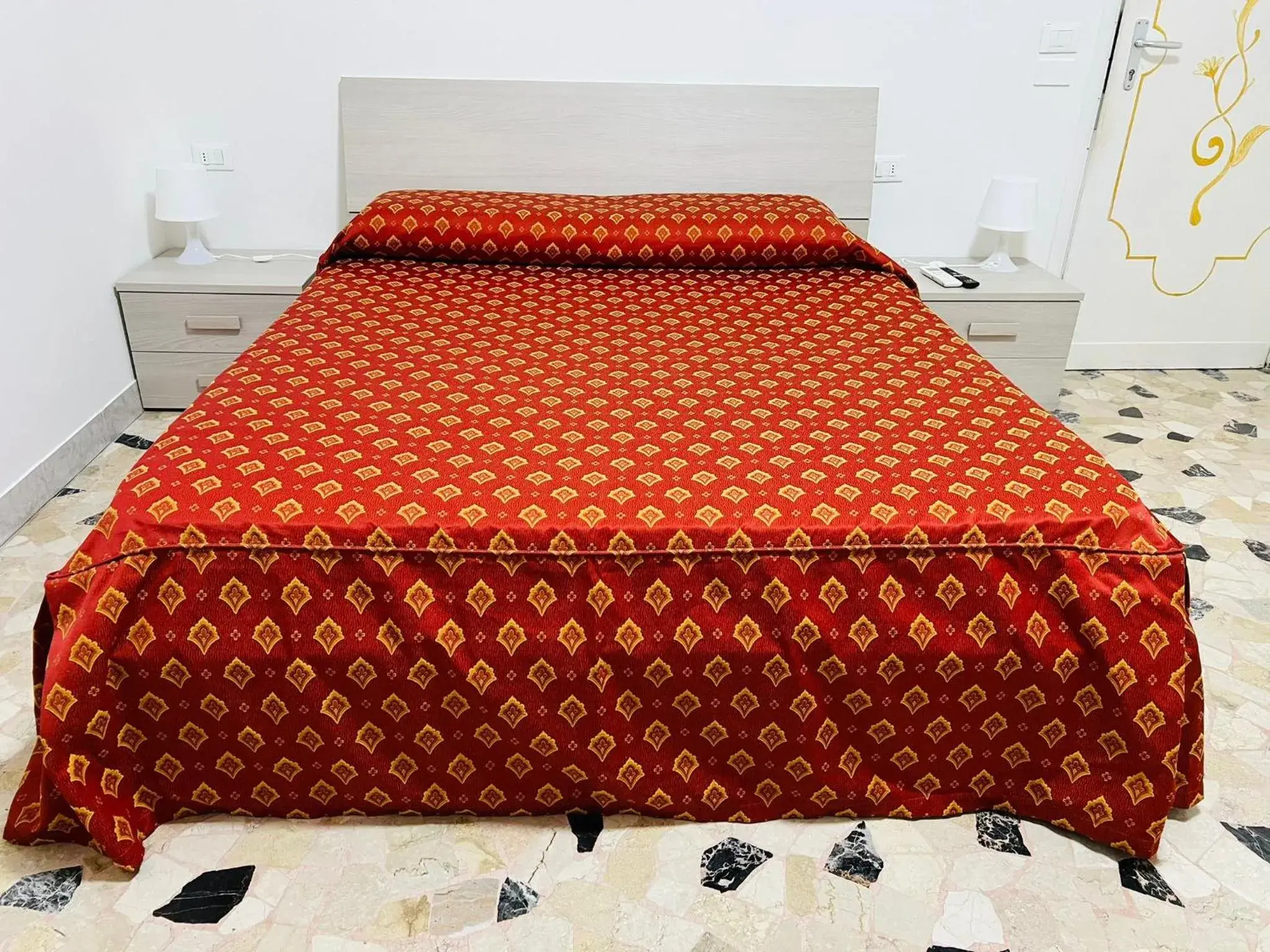 Triple Room with Private Bathroom in Le Maschere Triple Room with Private Bathroom in Le Maschere