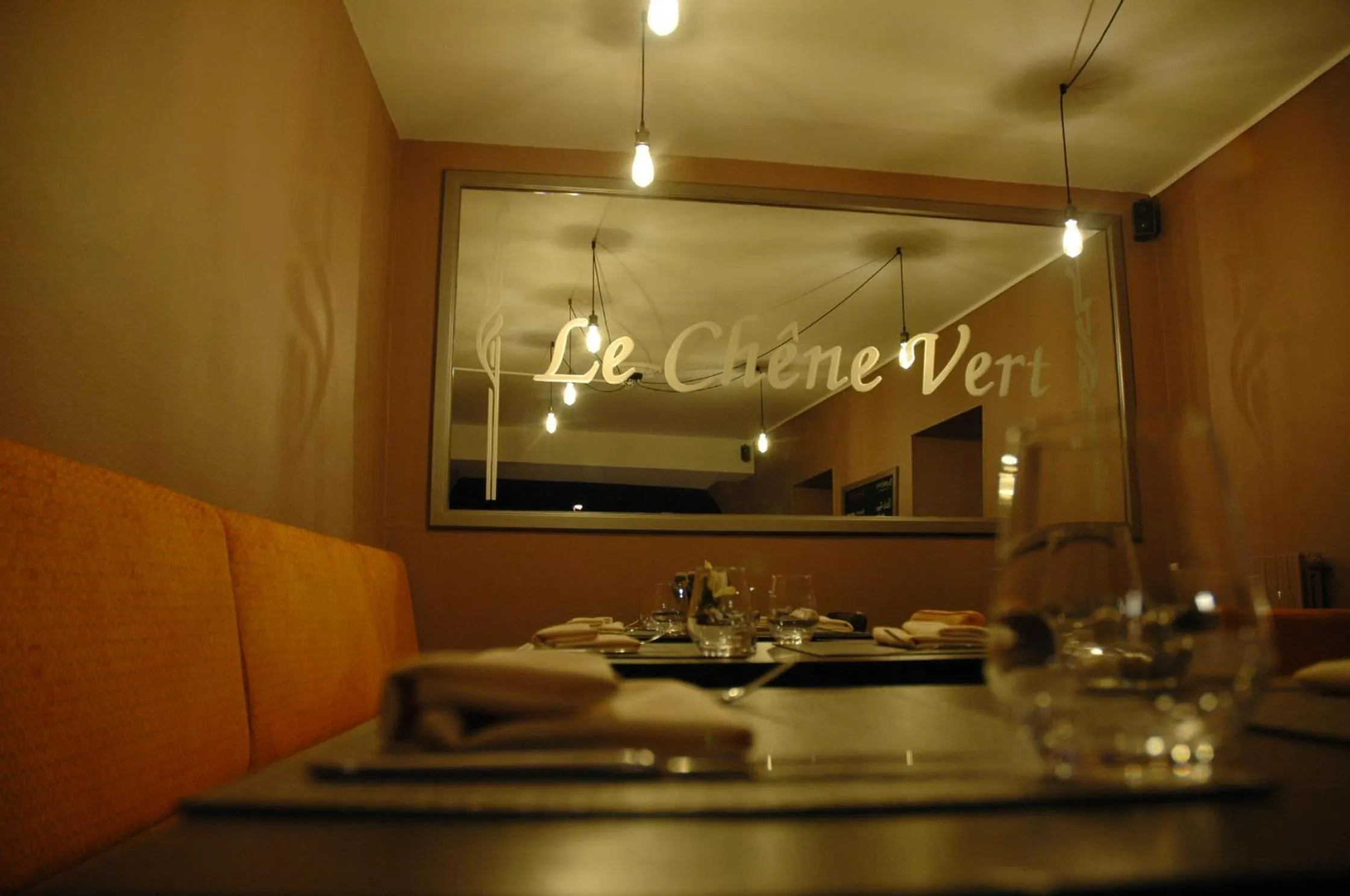 Restaurant/places to eat in Logis Hotel Le Chêne Vert