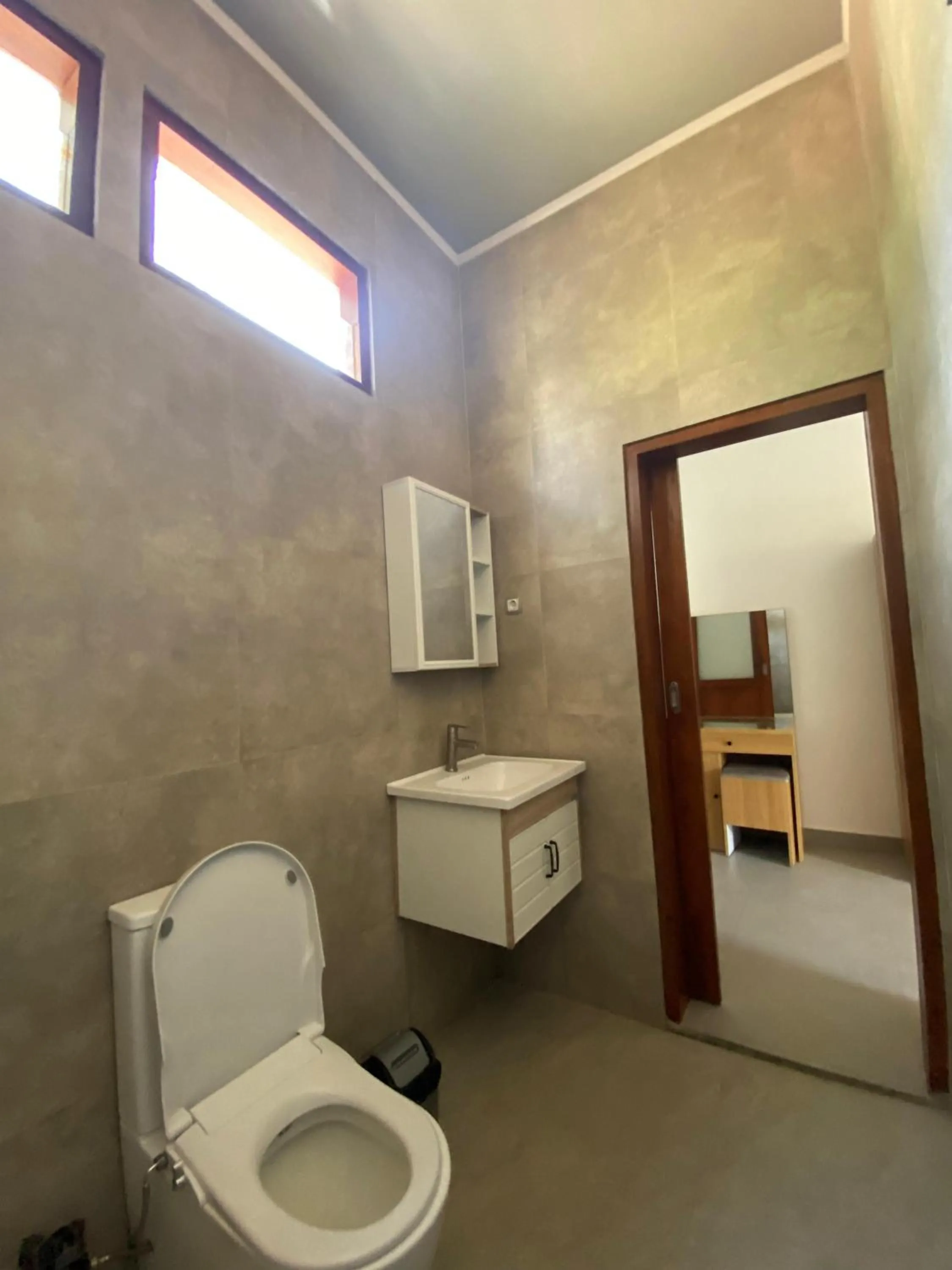 Deluxe Family Room in Cewin's Homestay