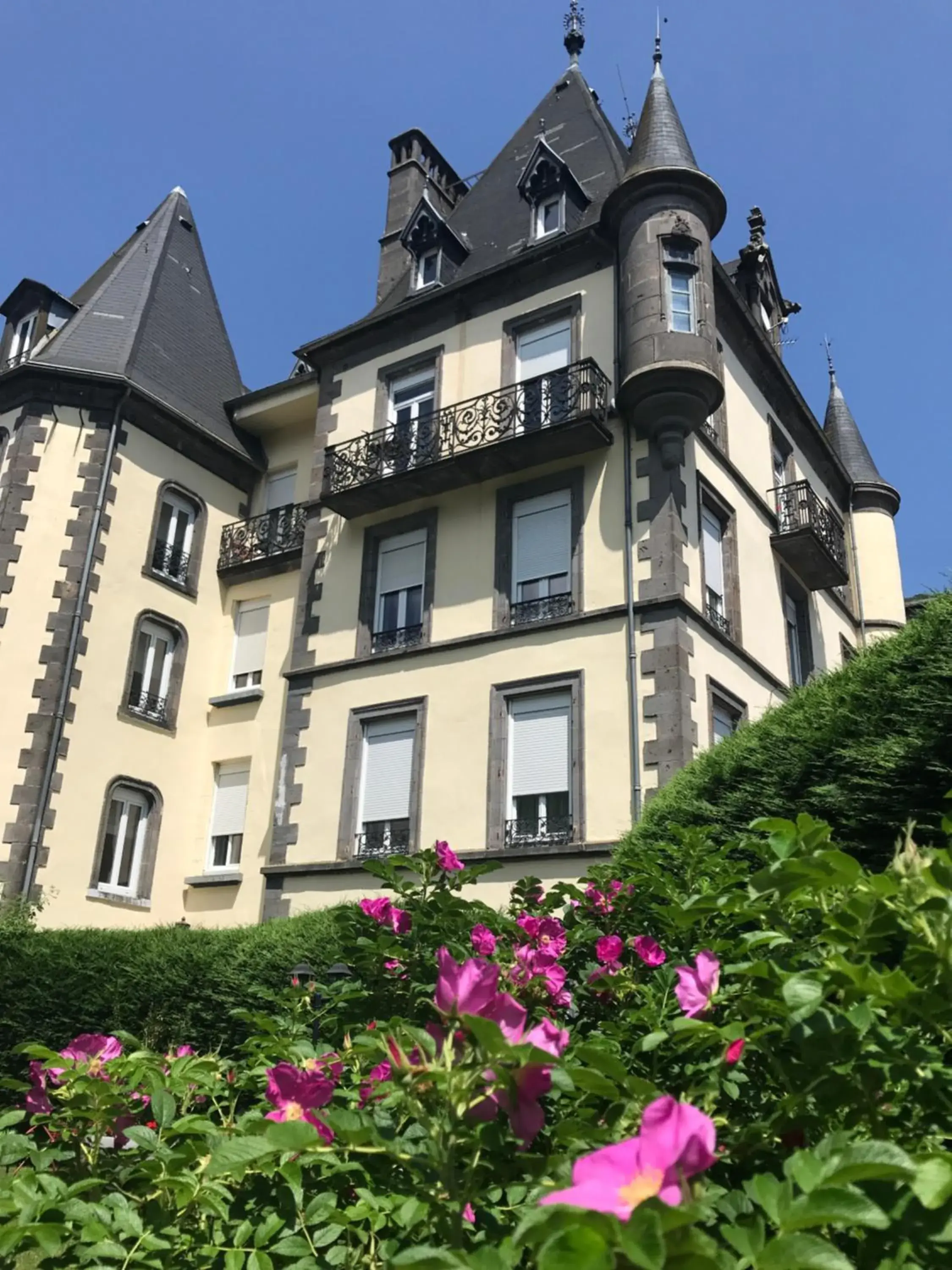 Le Grand Hôtel Mont Dore Le Grand Hôtel Mont Dore