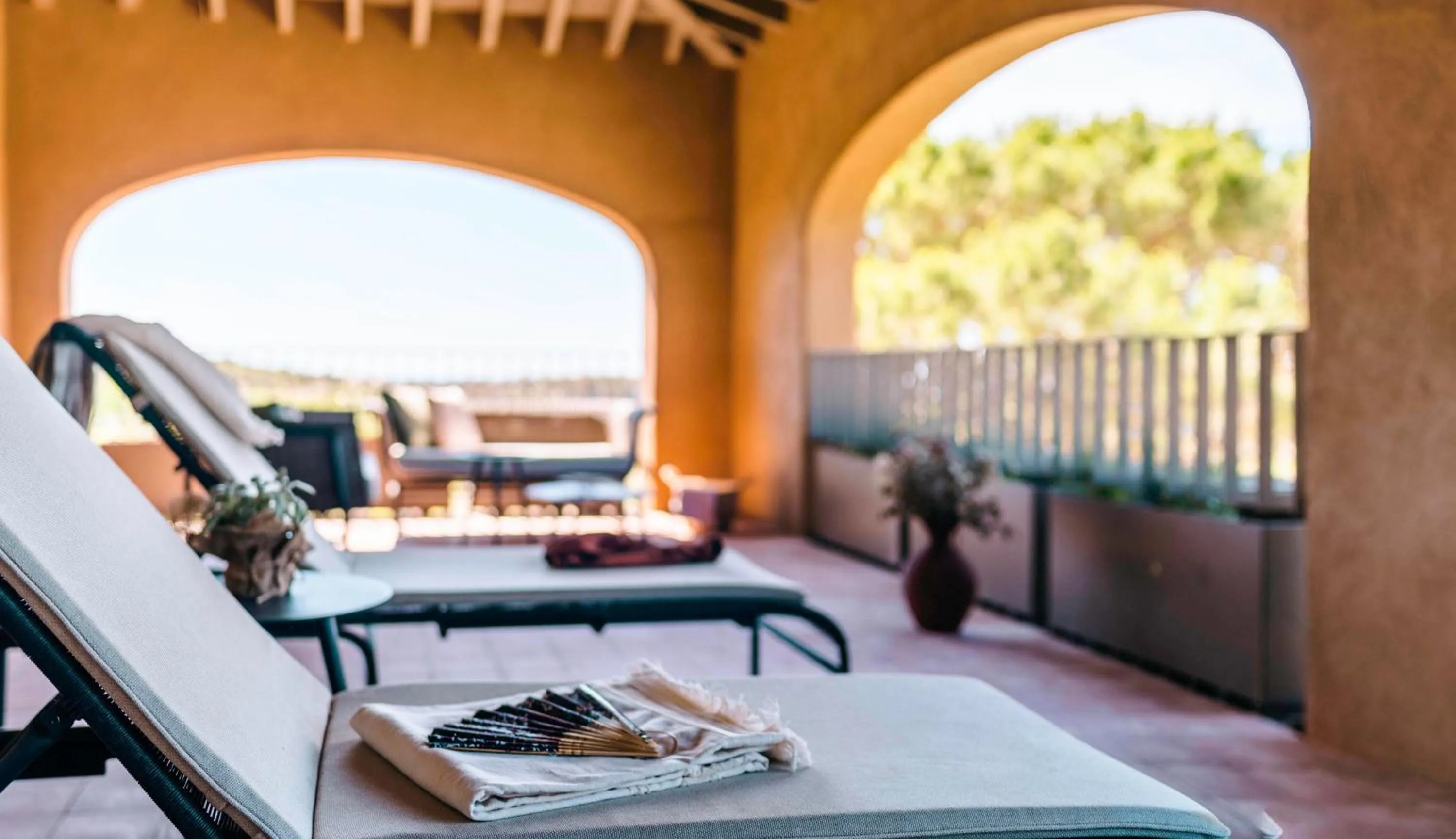 Balcony/Terrace in Château L'Hospitalet Wine Resort Beach & Spa