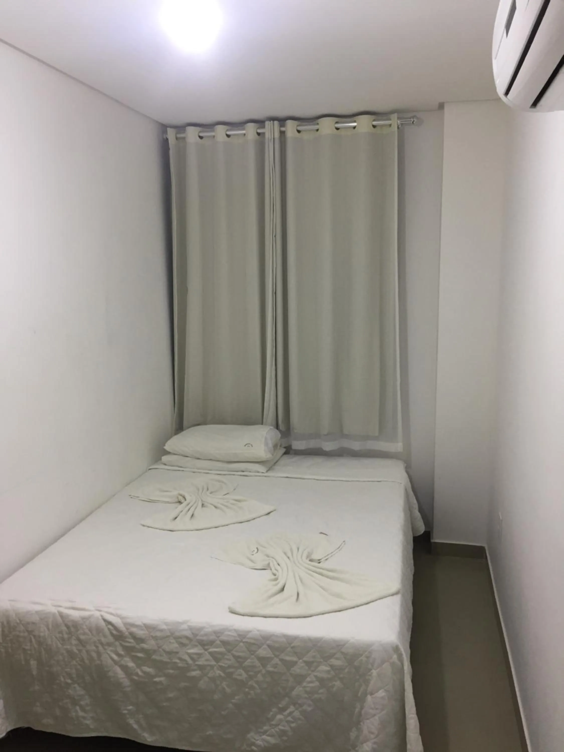 Bed in Manawa Beach Flats Prime