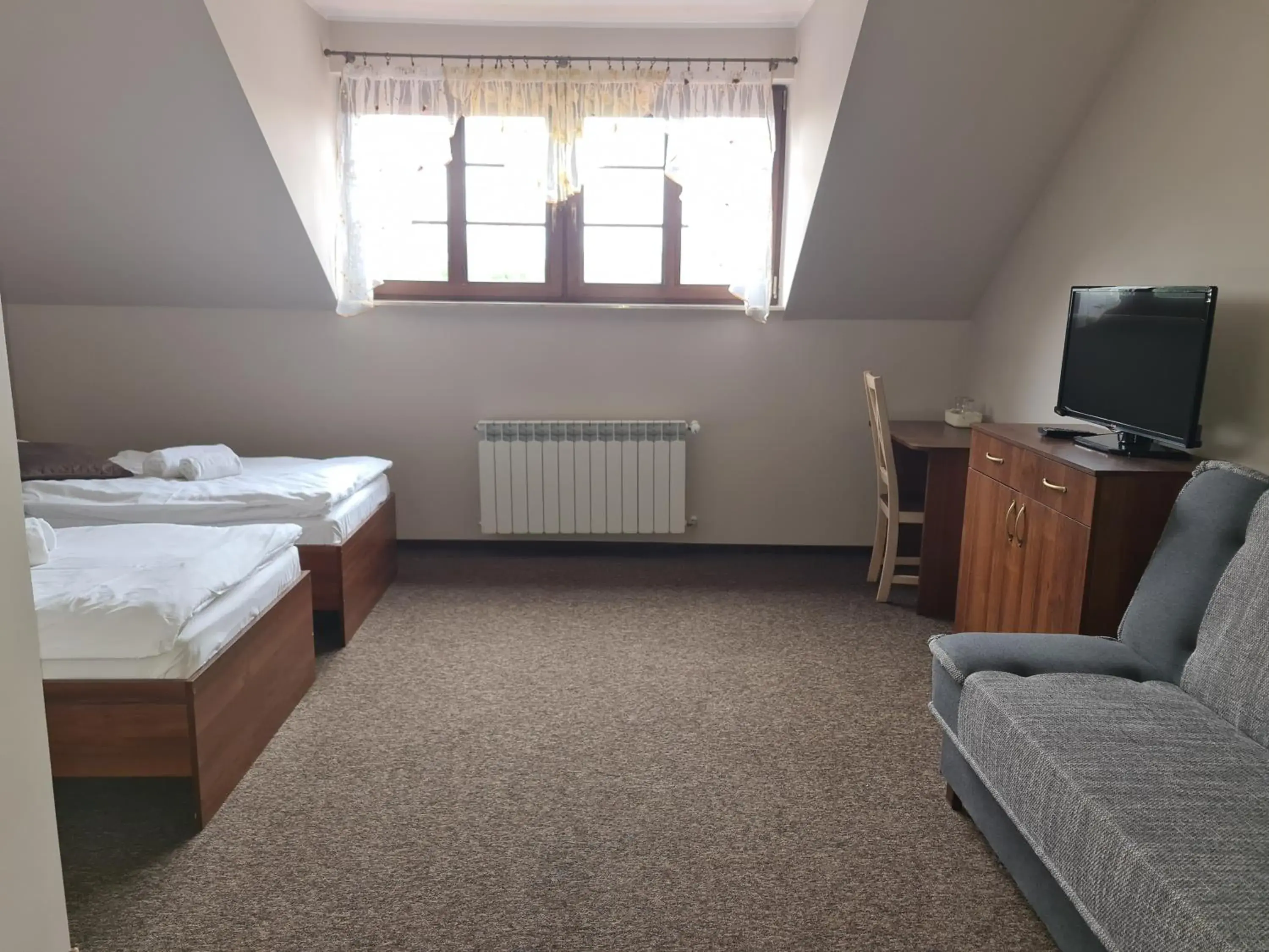 Double Room with Private Bathroom in Gościniec Oaza Sorkwity Double Room with Private Bathroom in Gościniec Oaza Sorkwity