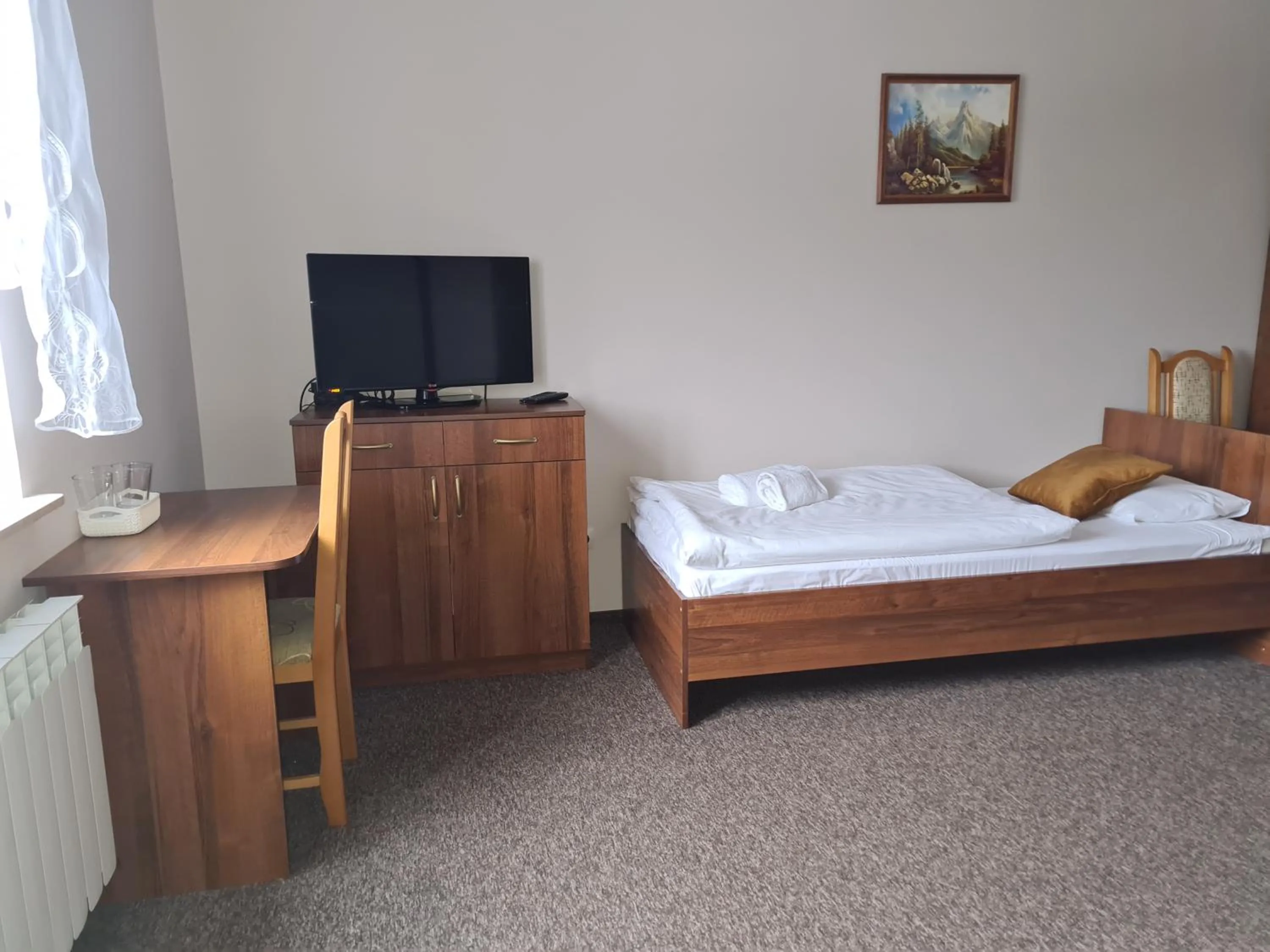 Triple Room with Bathroom in Gościniec Oaza Sorkwity