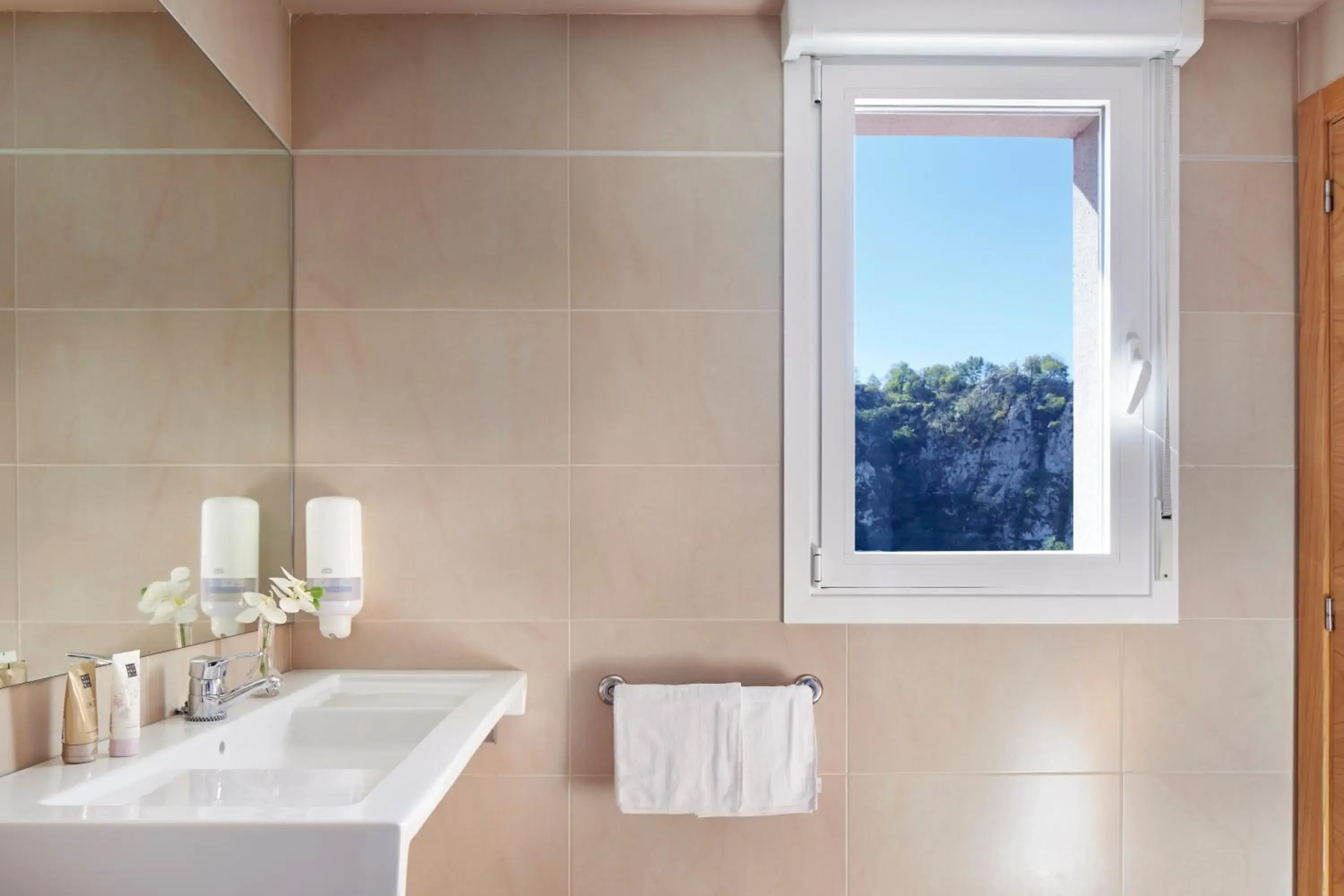 Iraipe Santuario de Arantzazu Hotel Iraipe Santuario de Arantzazu Hotel