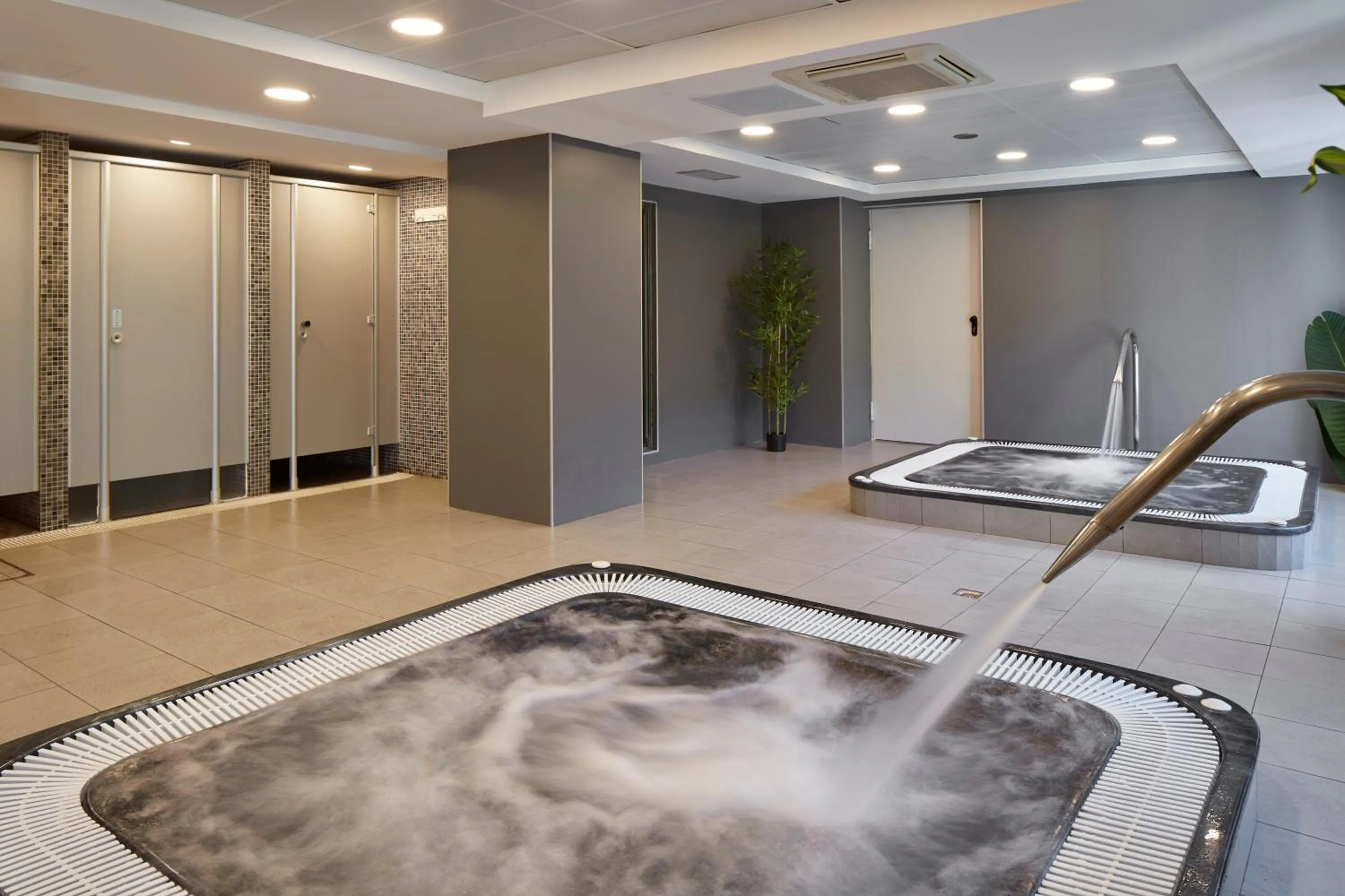 Spa and wellness centre/facilities in Iraipe Santuario de Arantzazu Hotel