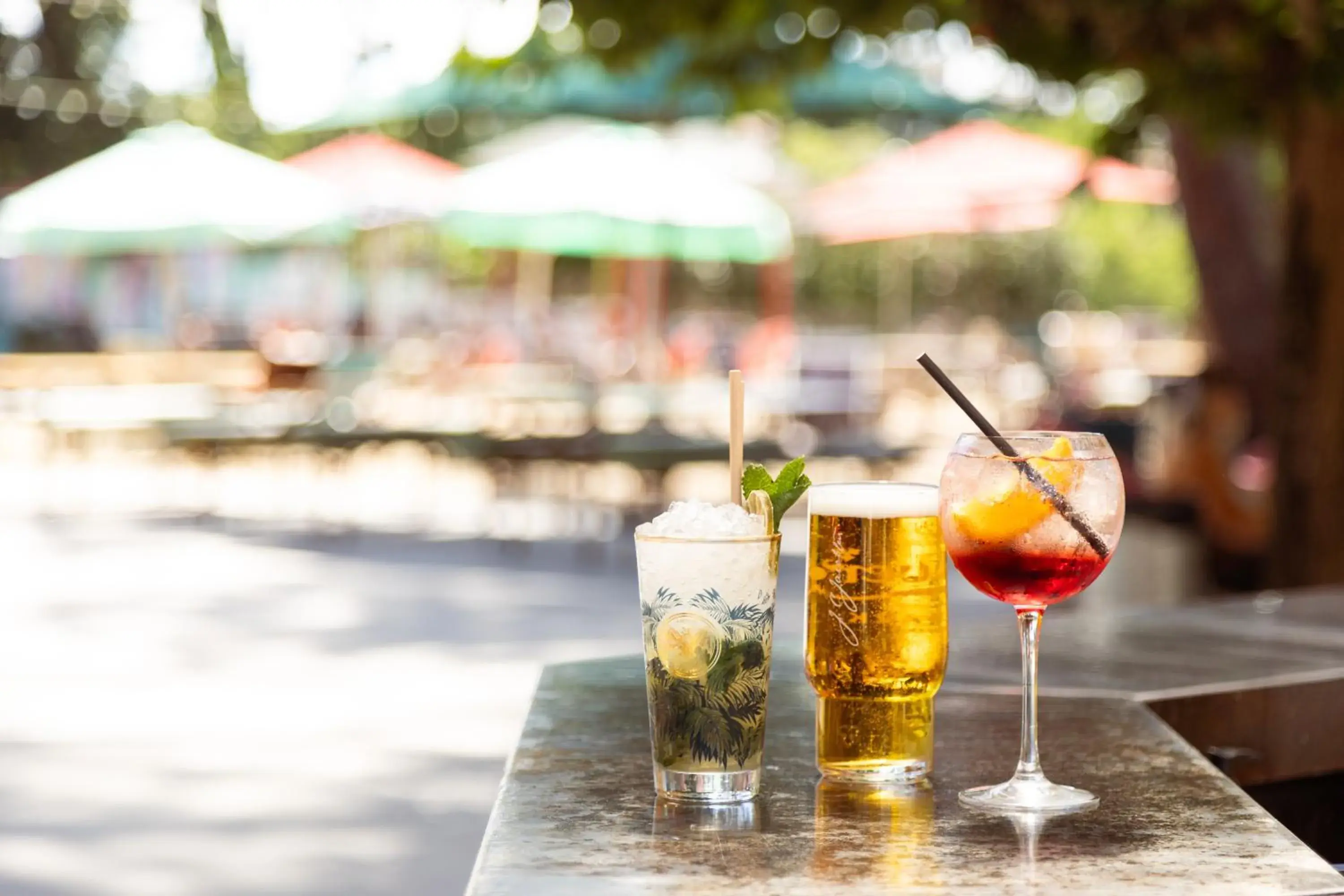 Lounge or bar in JO&JOE Hossegor Lounge or bar in JO&JOE Hossegor