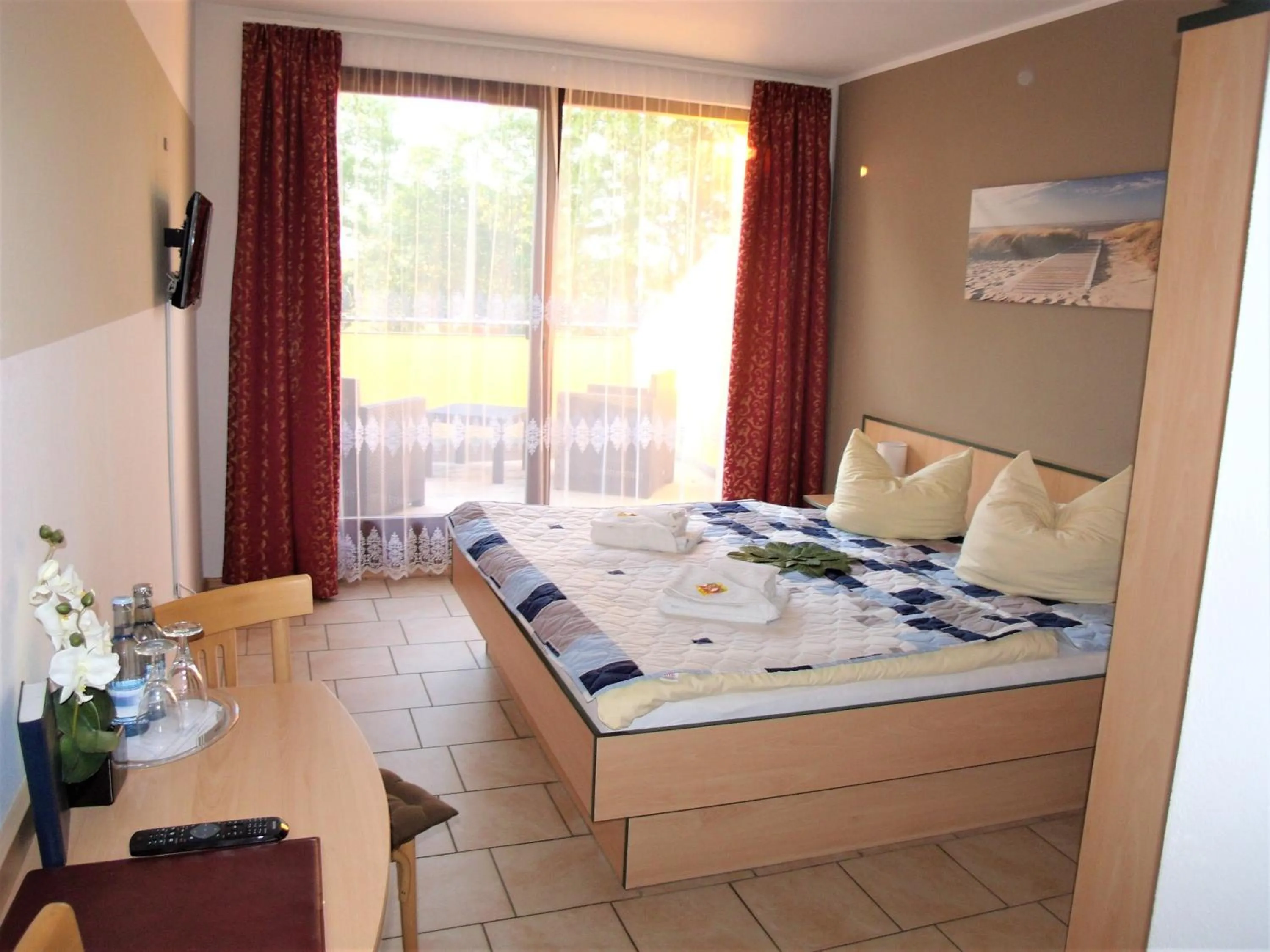 Bed in Hotel Bergmühle