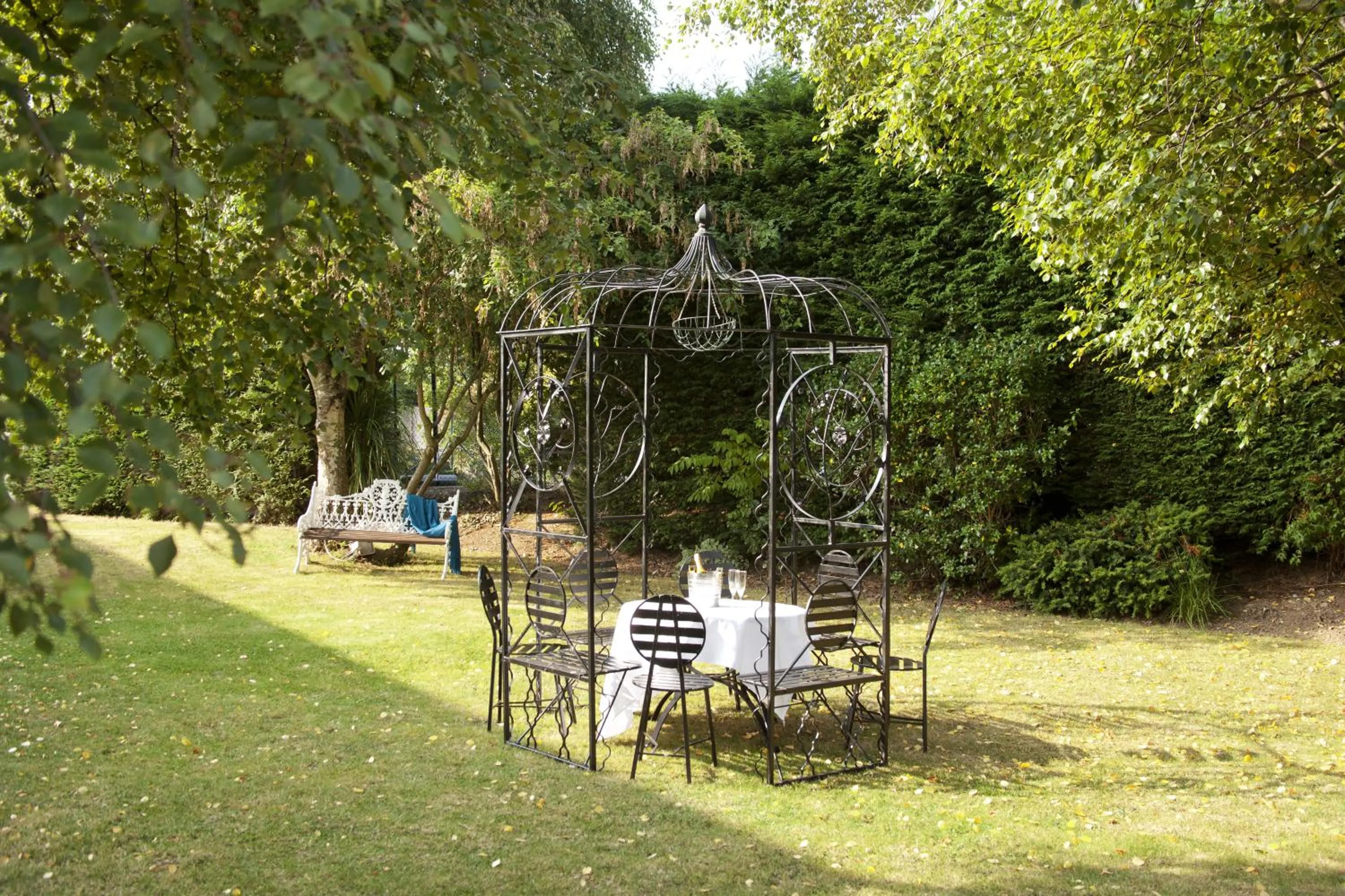 Garden in Greenhills Hotel Limerick