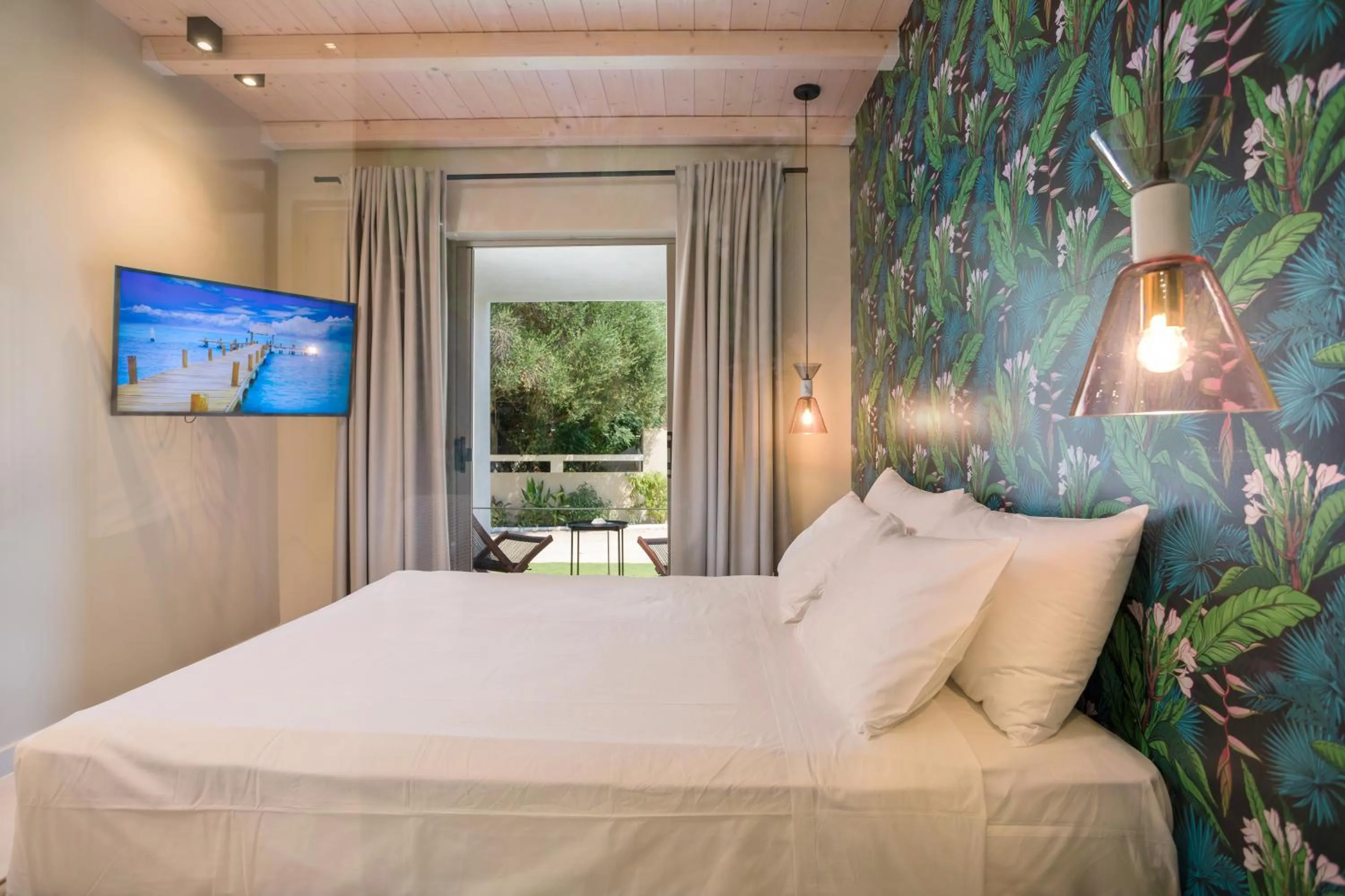 Photo of the whole room, Bed in Agave Boutique Hotel