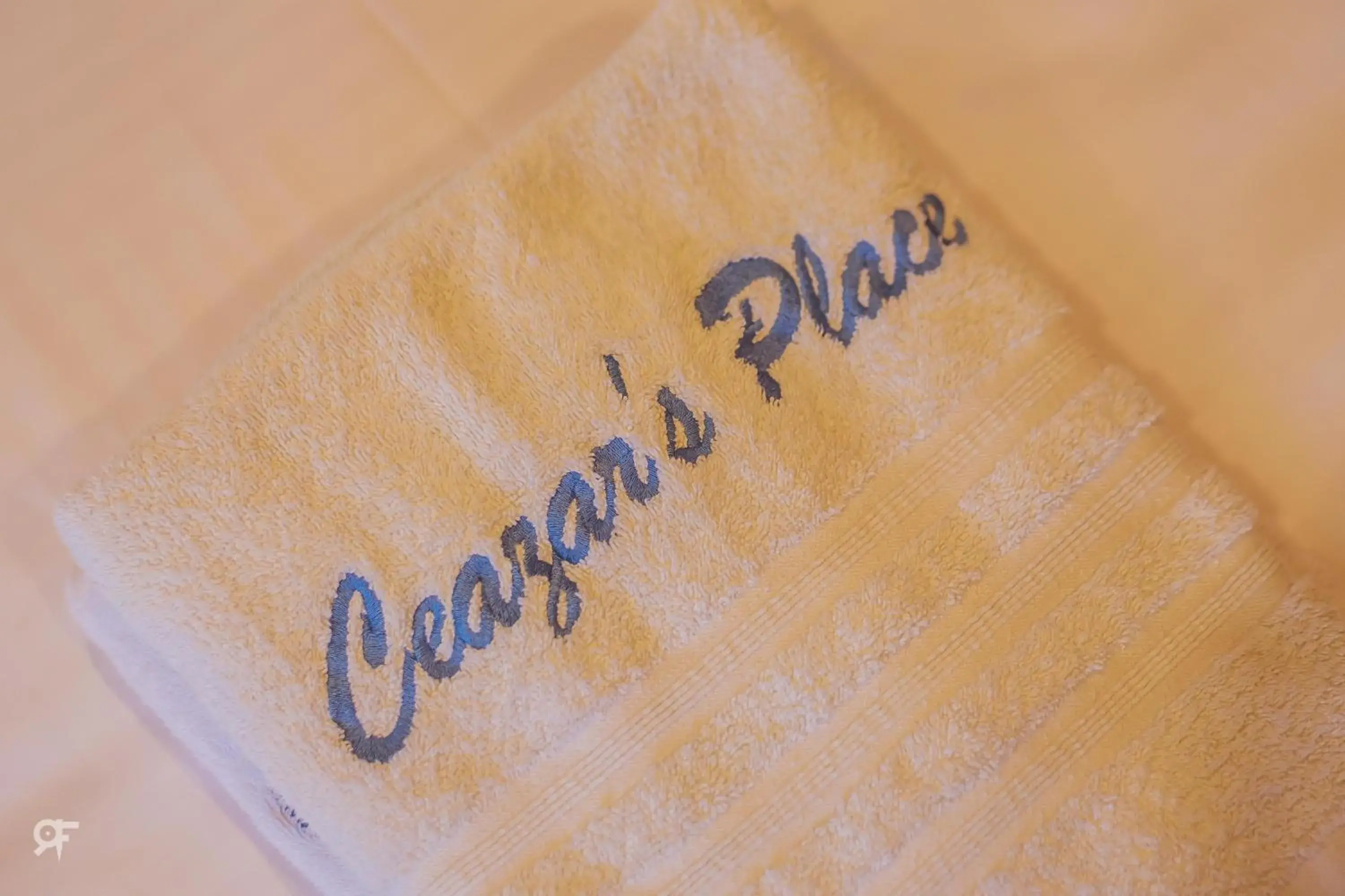 Superior Triple Room with Sea View in Ceazar's Place Superior Triple Room with Sea View in Ceazar's Place