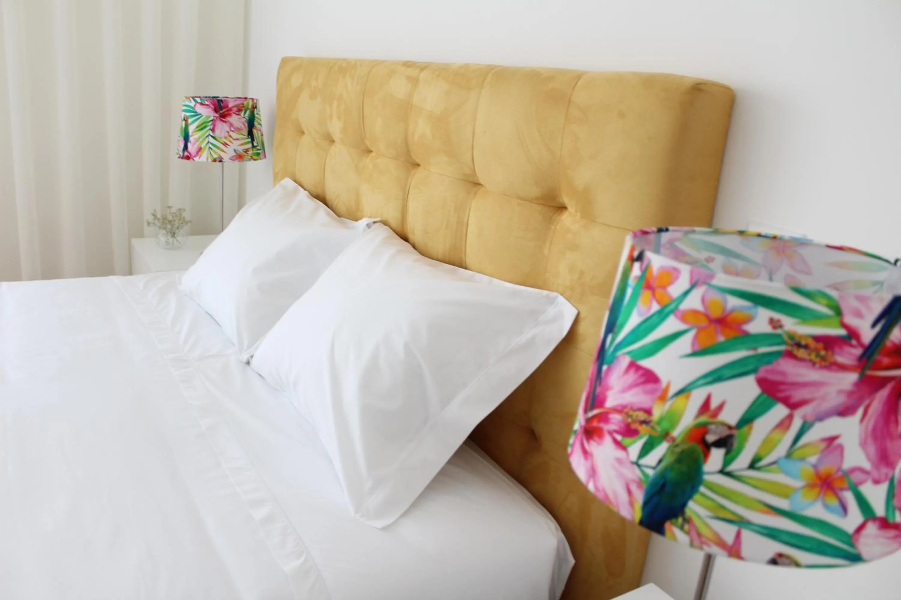 Bed in Bracara Guest House "Mosteiro" - "Falperra"