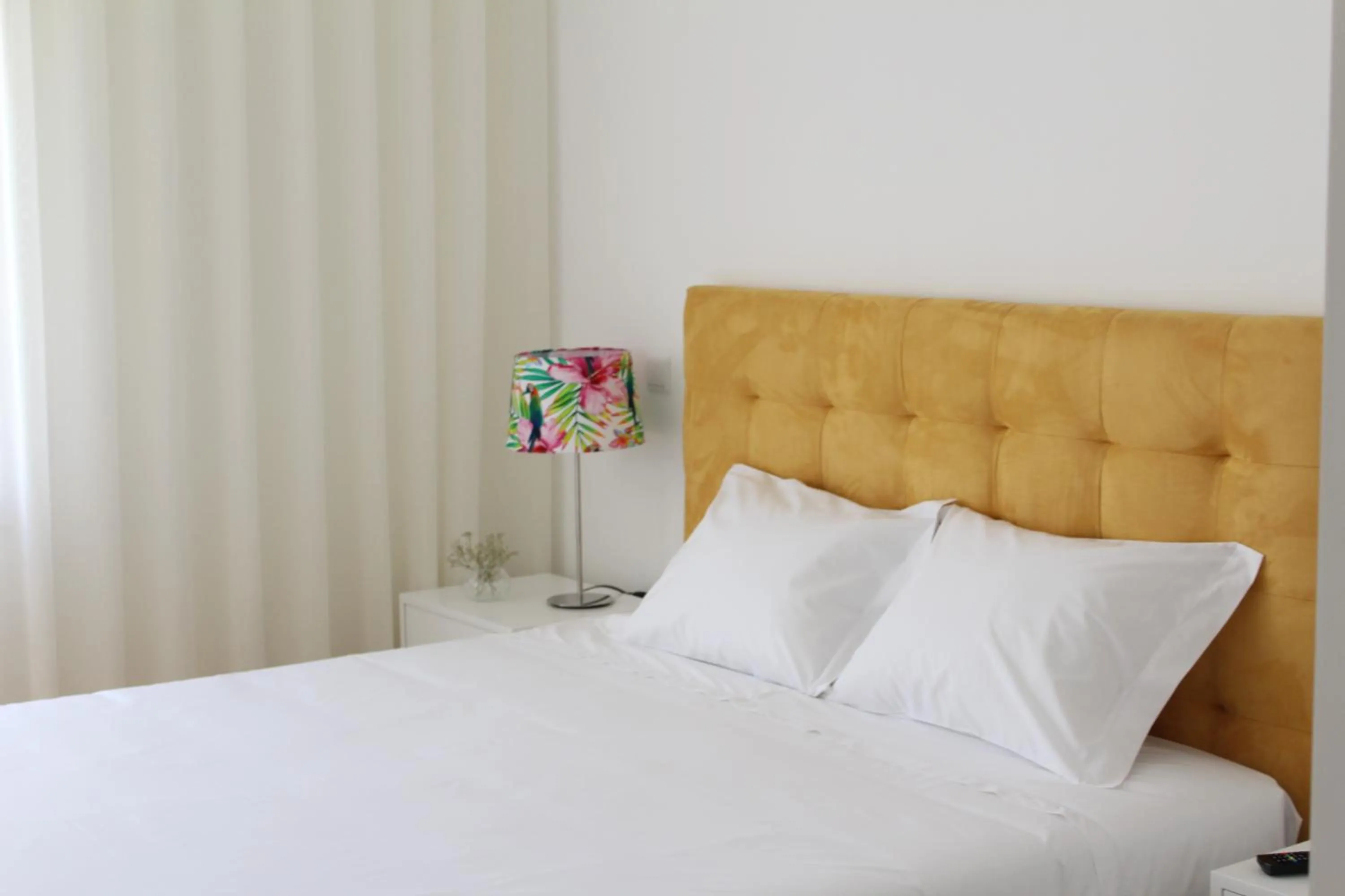 Bed in Bracara Guest House "Mosteiro" - "Falperra"