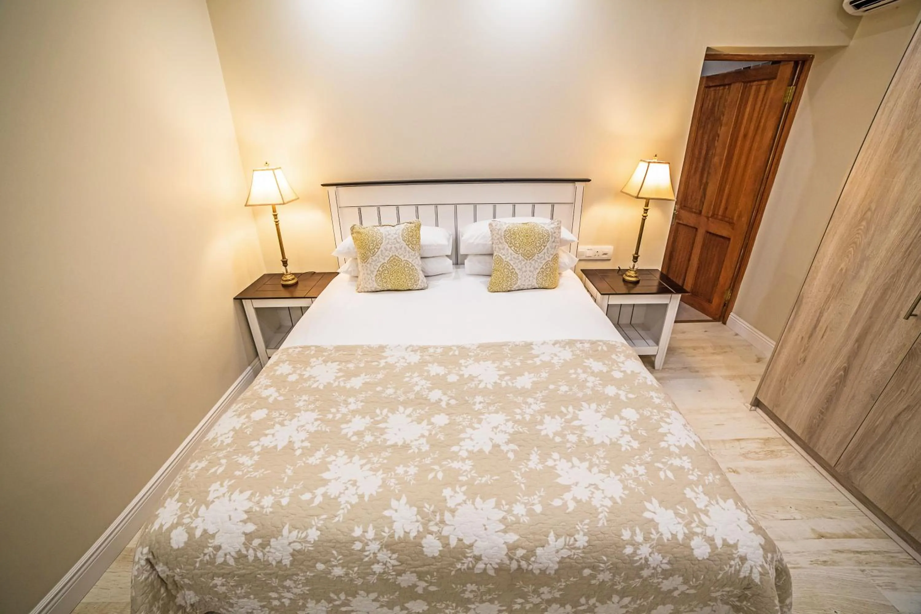 Bedroom, Bed in AnnVilla Guesthouse